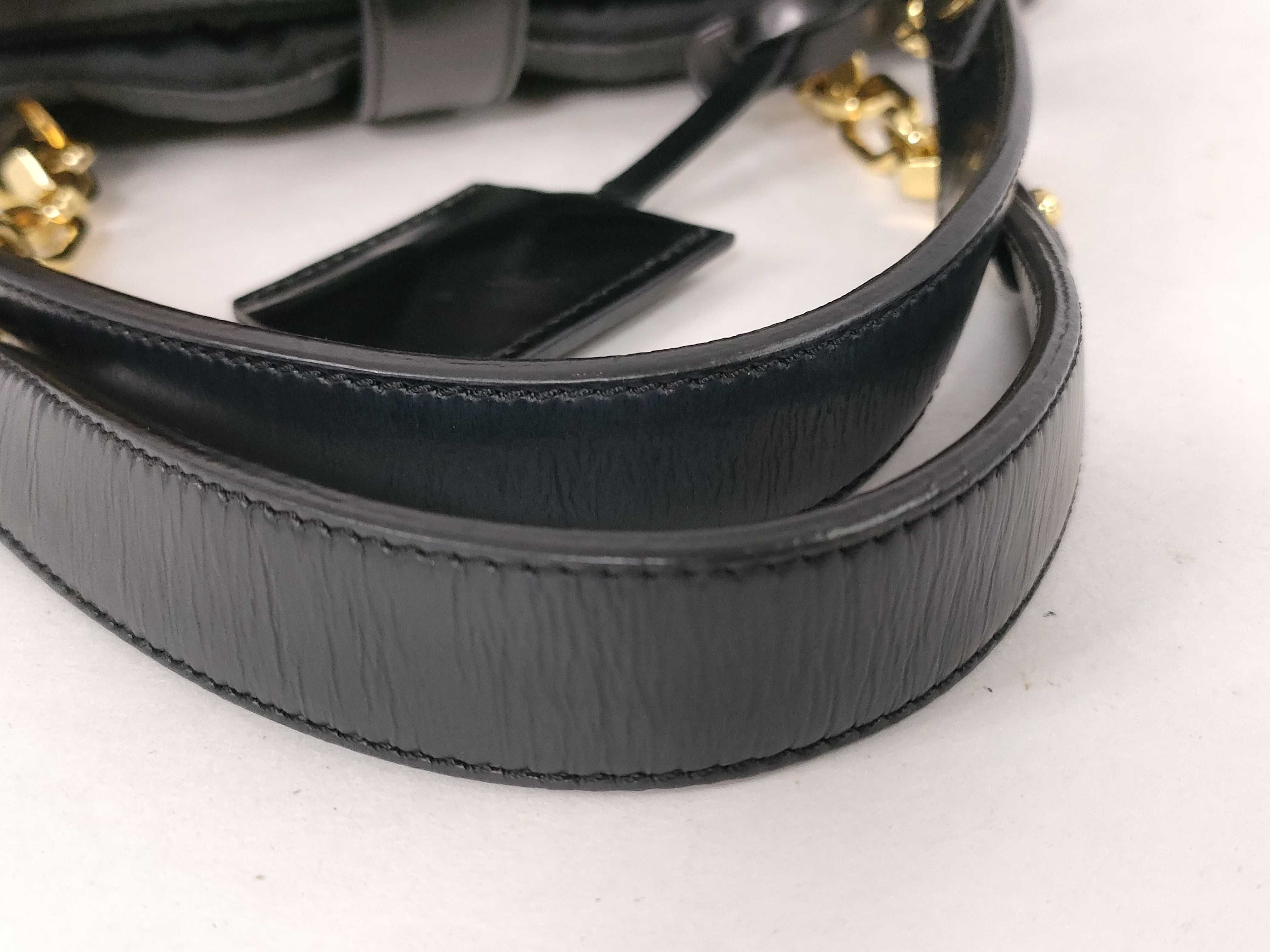 Laura Chain Handbag, Leather, Black Handbag — view 4