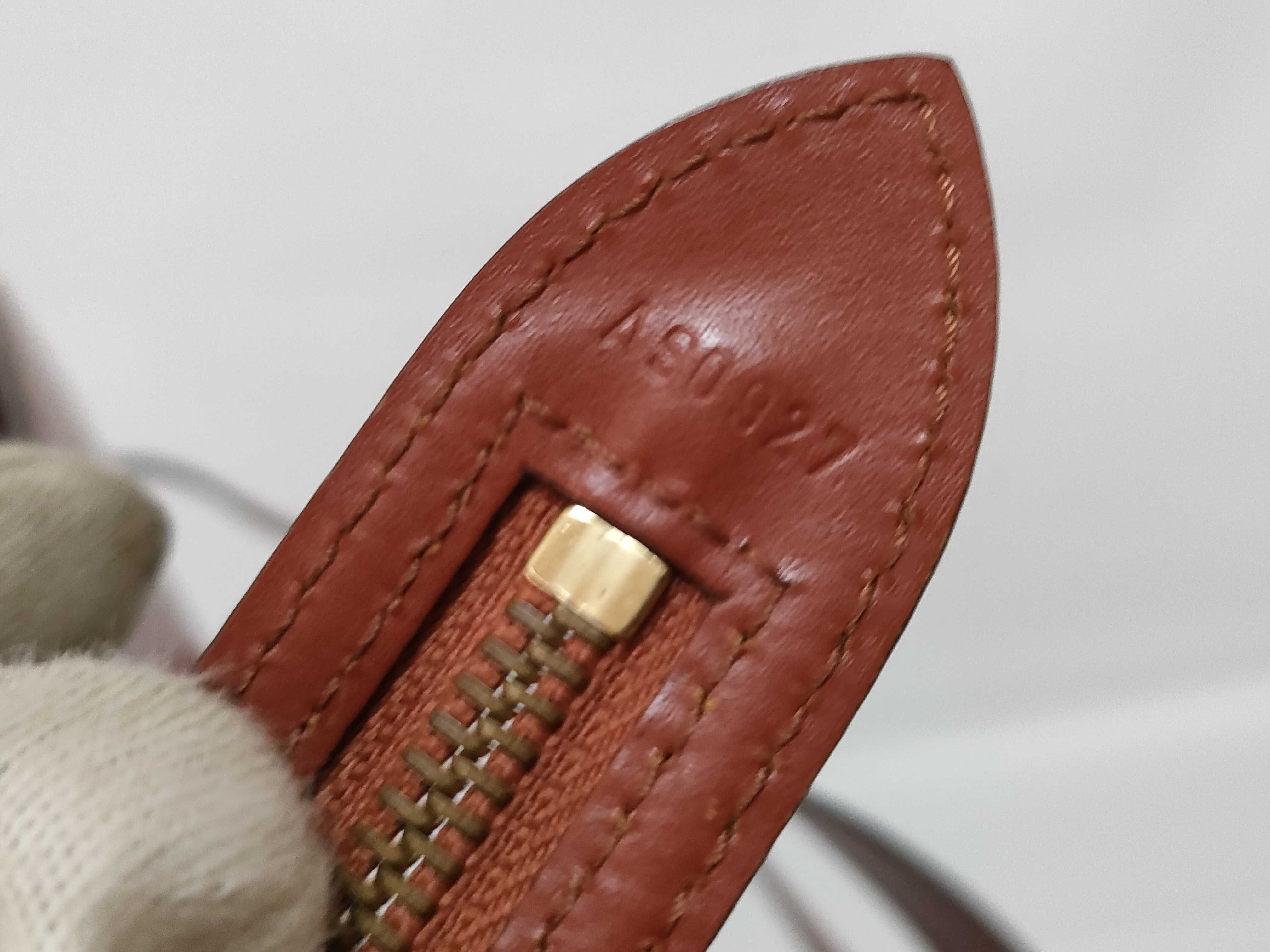 Epi Saint Jacques Brown Shoulder Bag M52267 — view 13