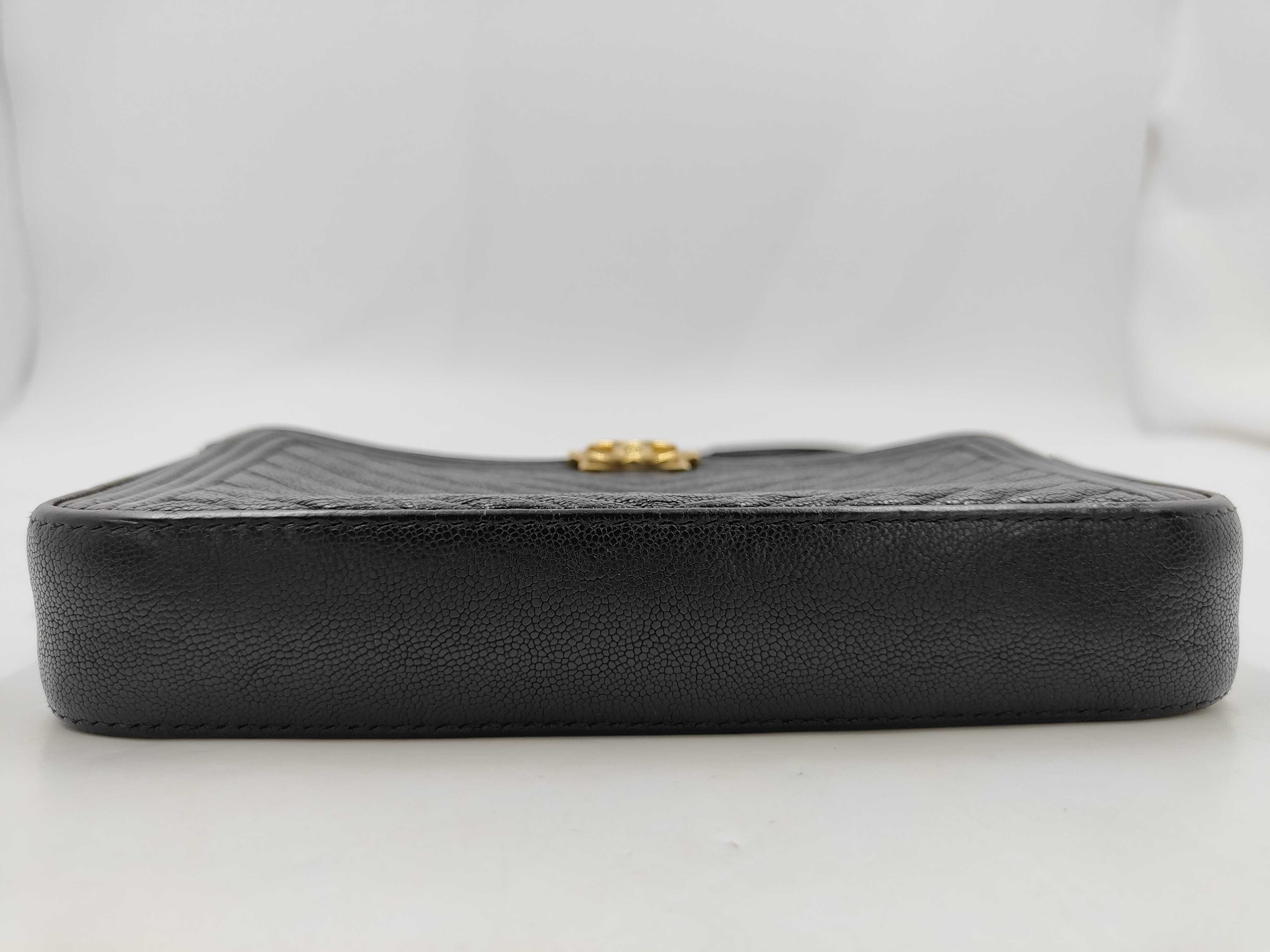 Chain Shoulder Bag — view 3