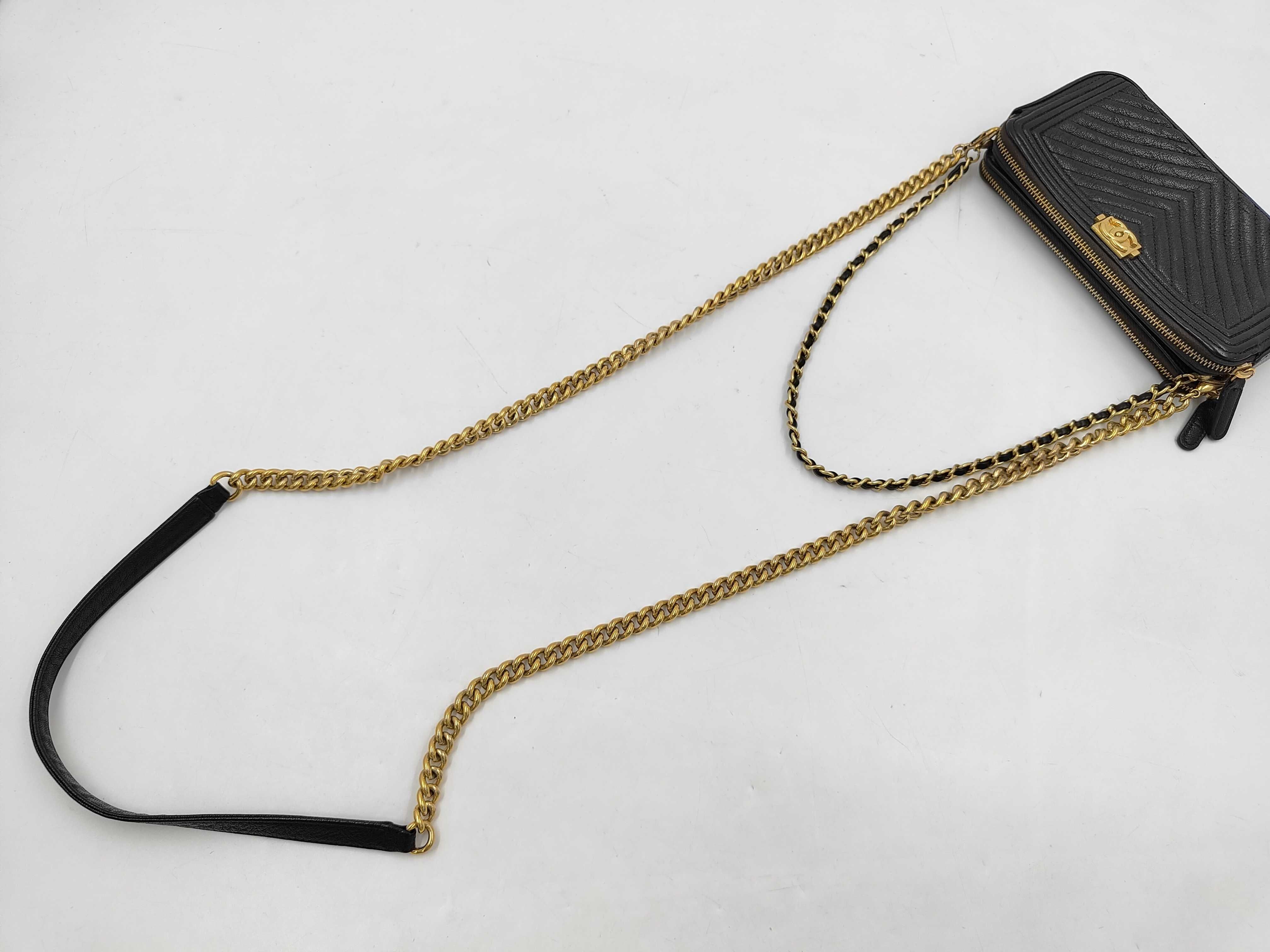 Chain Shoulder Bag — view 6
