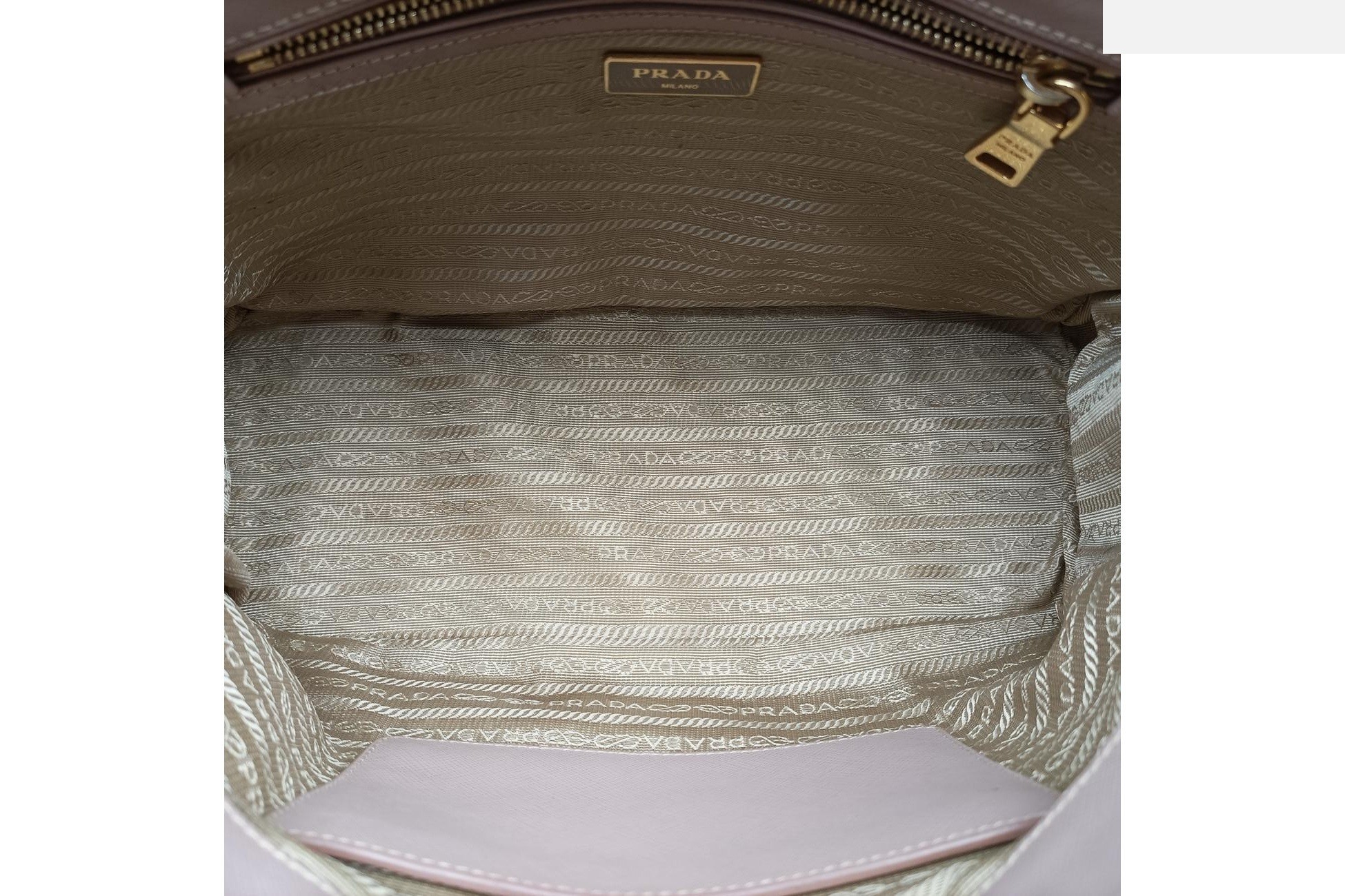 Galleria Saffiano Leather Pink — view 6