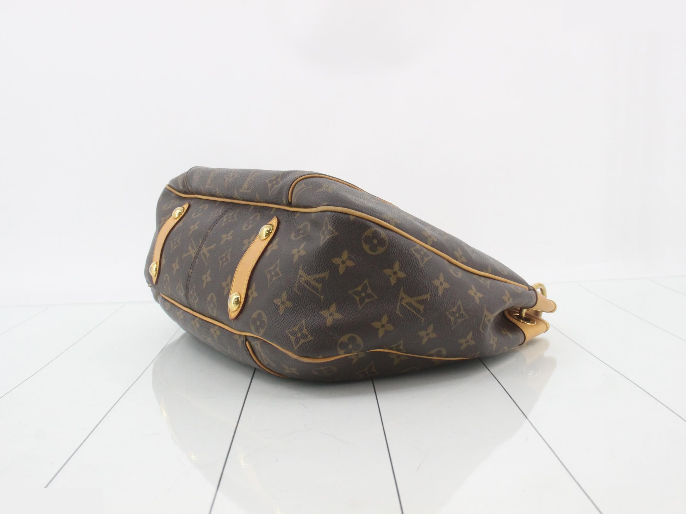 Monogram Galliera PM Shoulder Bag — view 6