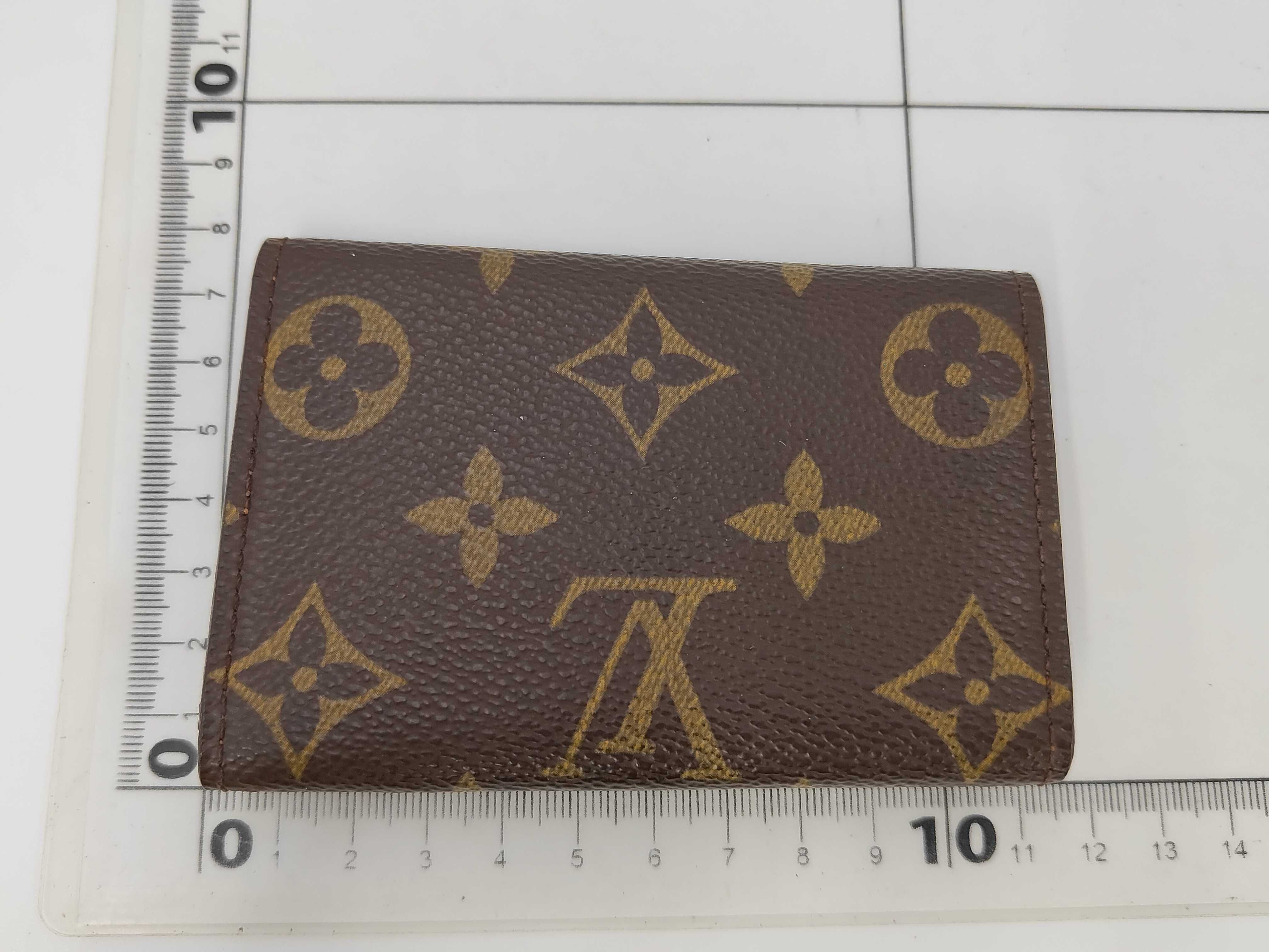 Monogram / Multicles 6 / M62630 / Key Case / PVC Key Case & Key Holder — view 2