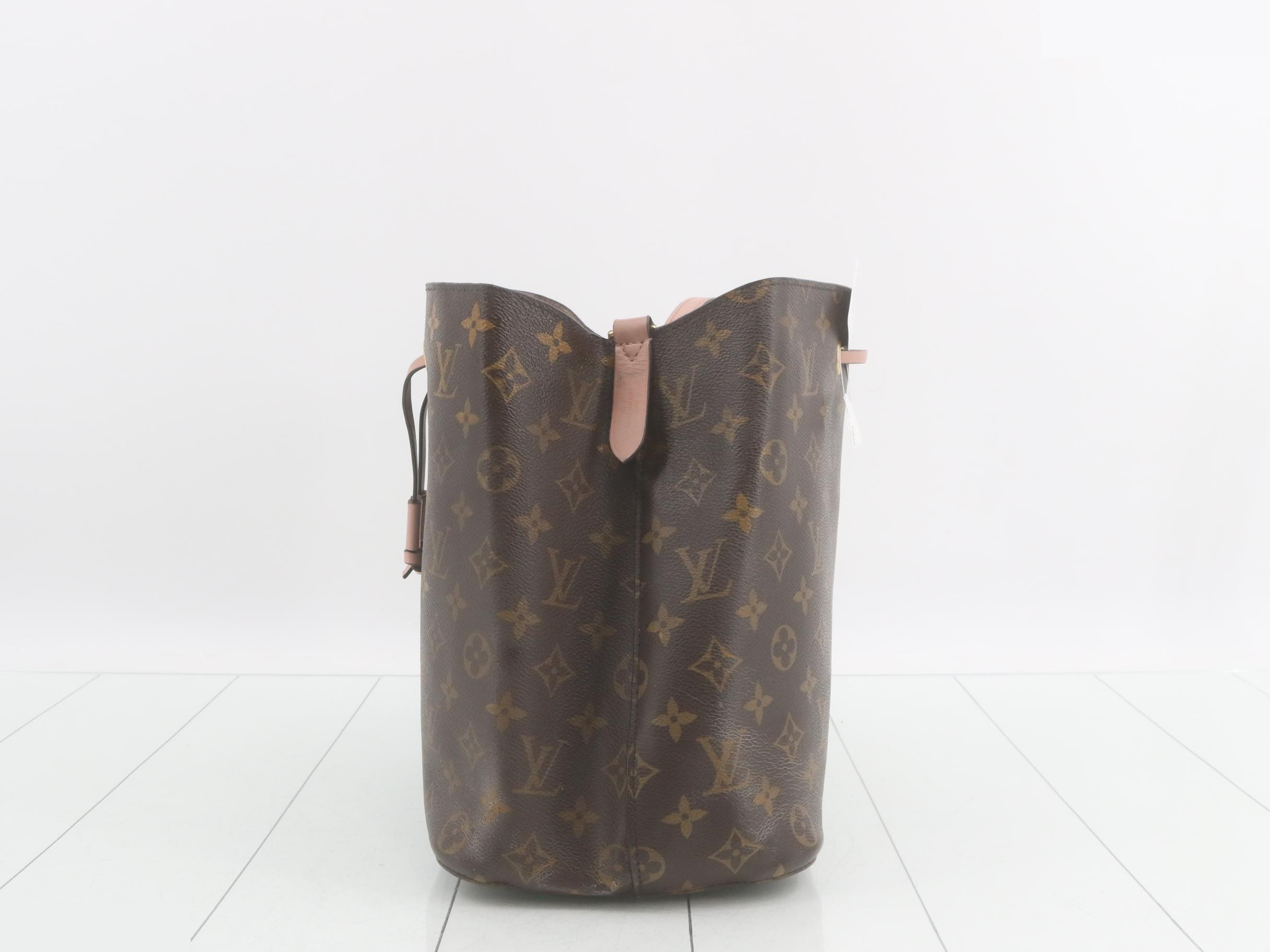 Shoulder bag — view 4