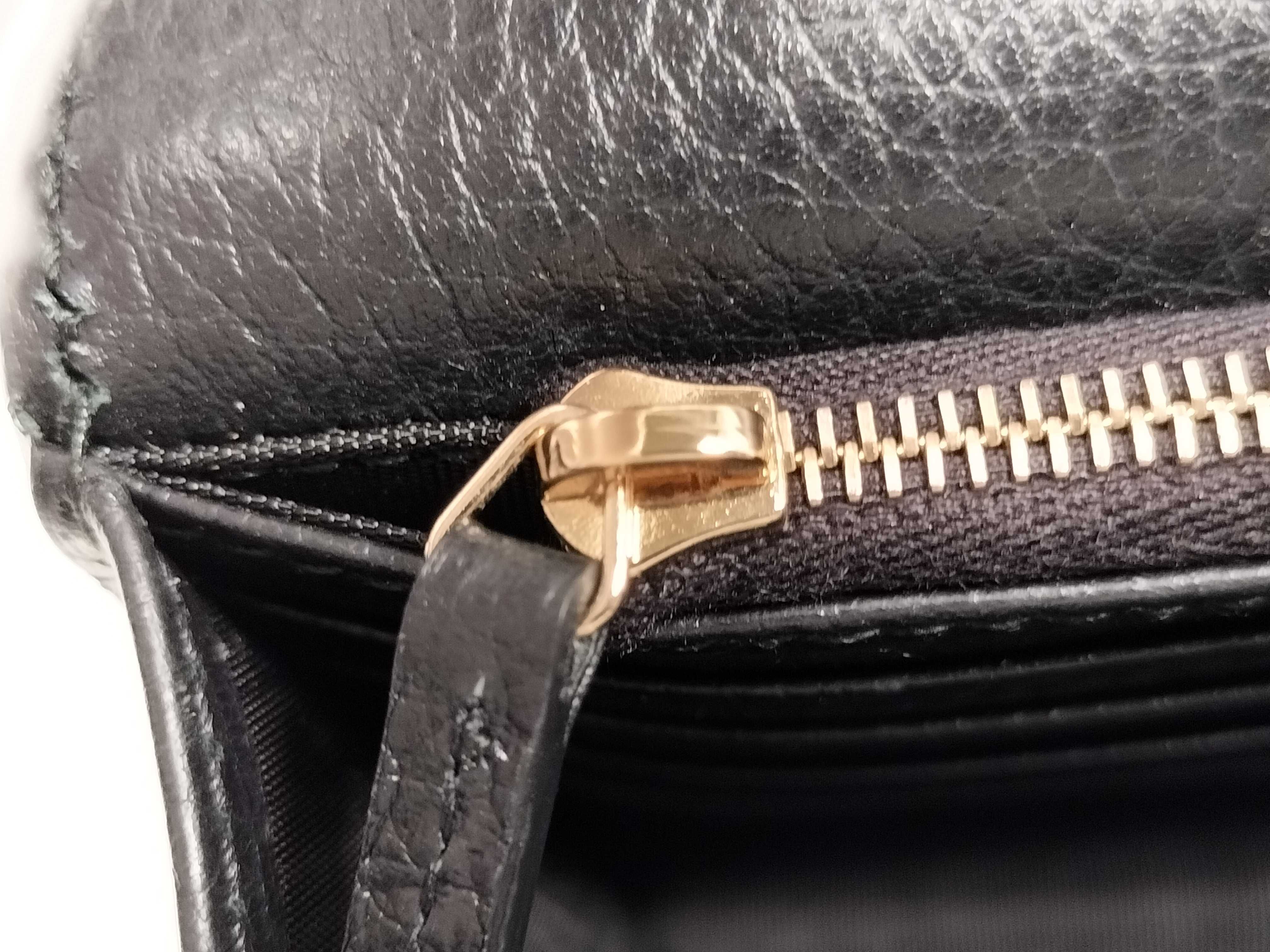 Interlocking G Leather Chain Wallet Black 615523 Outlet Shoulder Bag — view 10