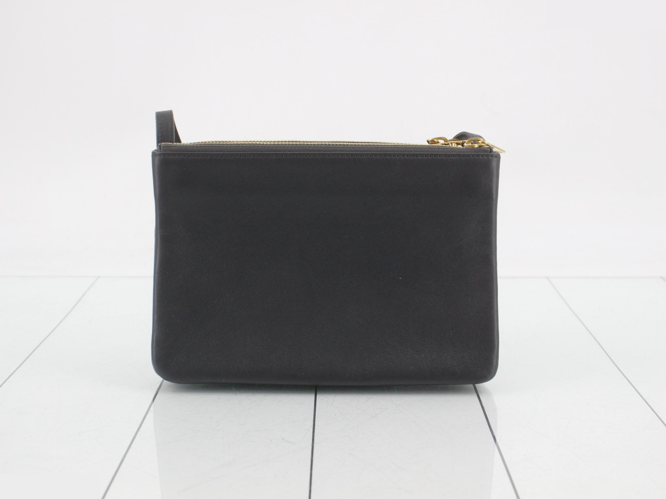 Trio Small Shoulder Bag, Gray, with dust bag, 21 x 15 x 3 cm — view 2