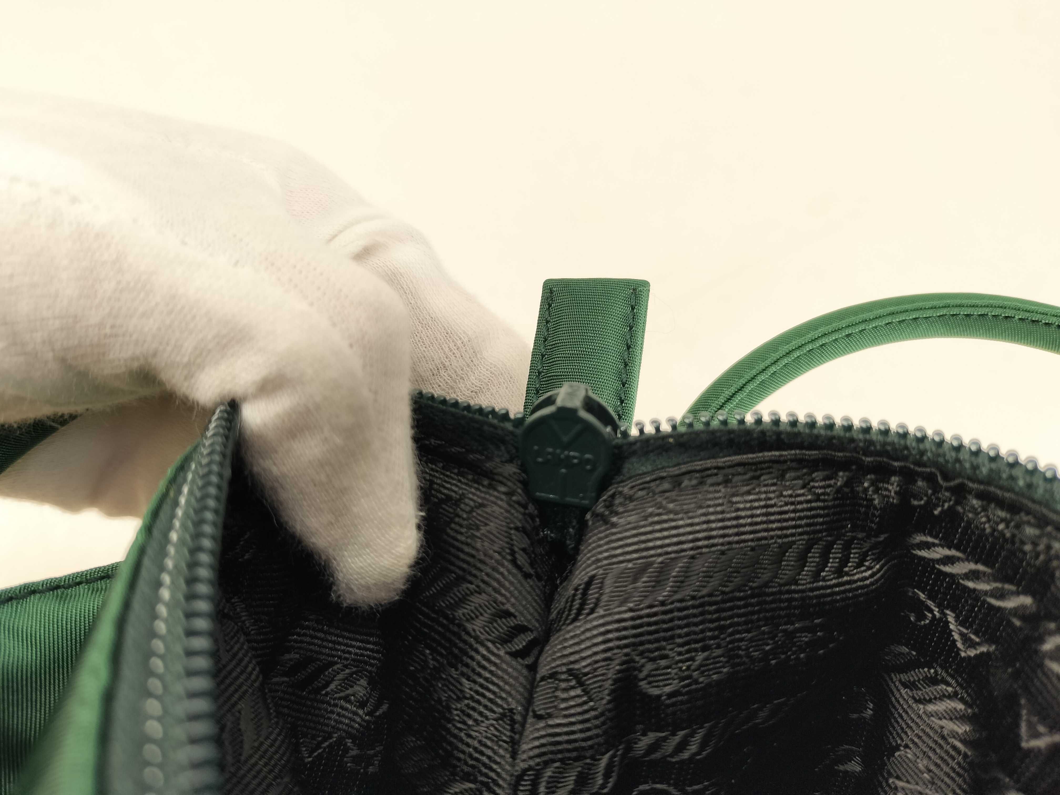 Nylon Handbag / Green — view 15