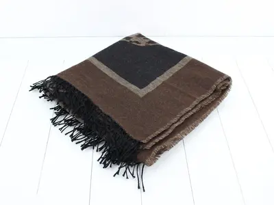 Other lines: Small items, accessories, scarves, shawls