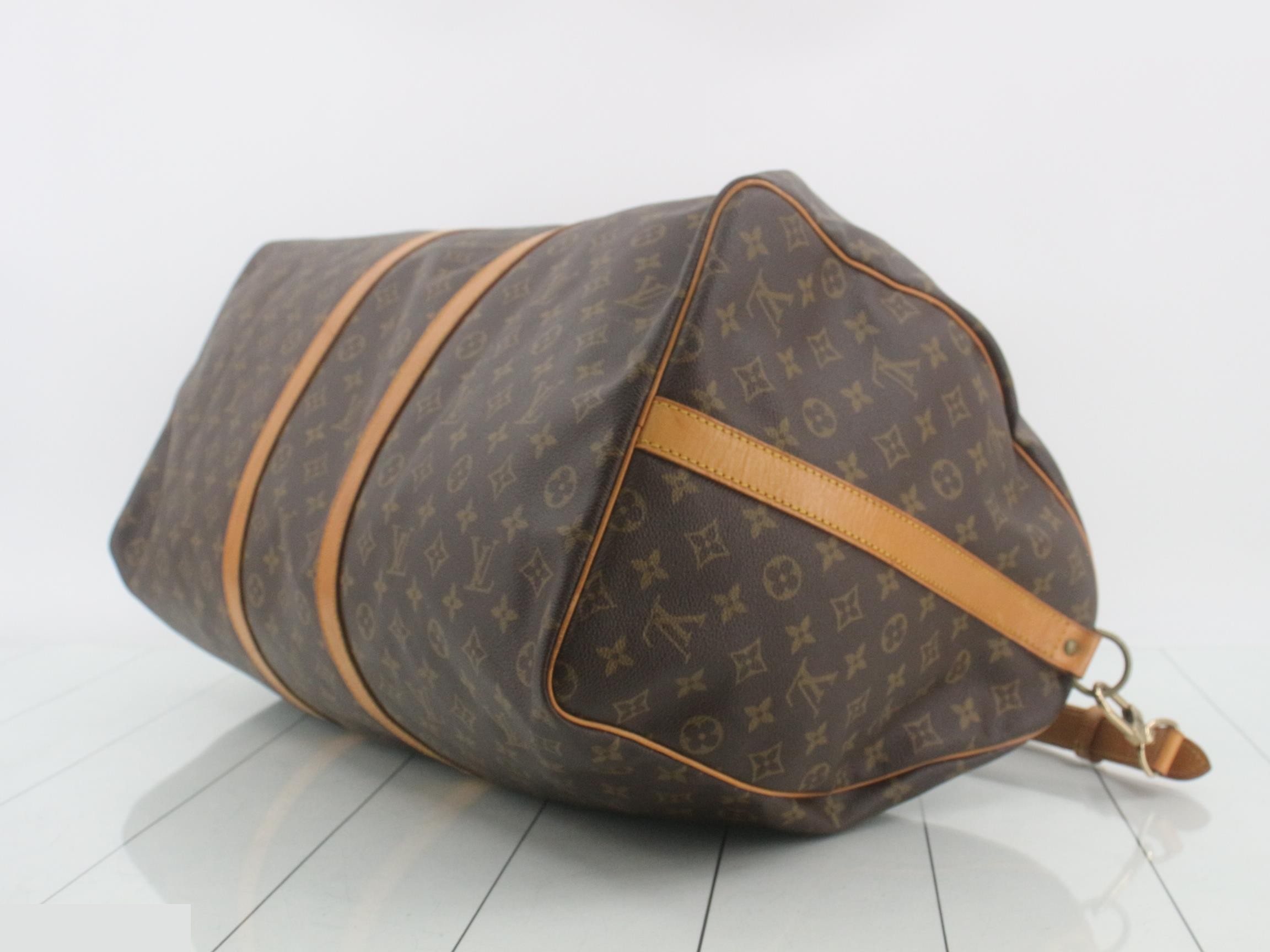 Keepall Bandoulière 60 with shoulder strap — view 6