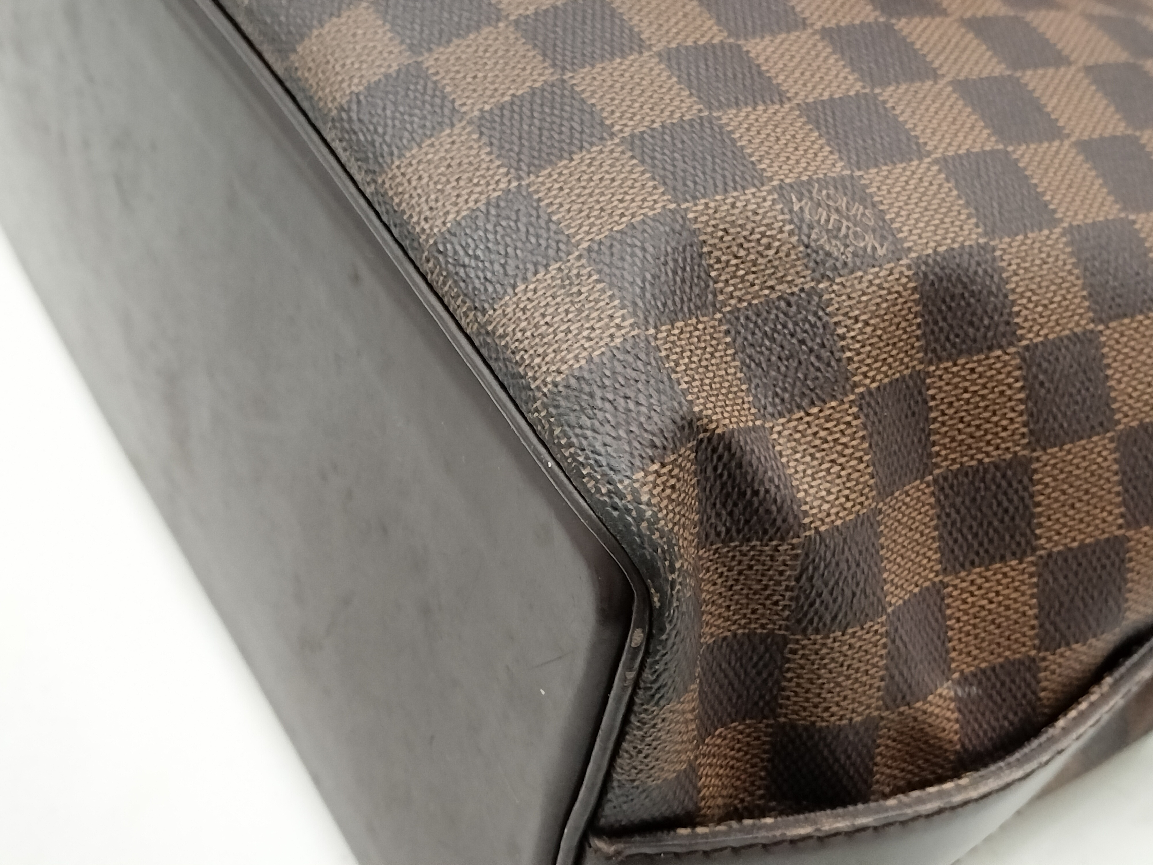 Damier Chelsea N51119 Shoulder Bag — view 9