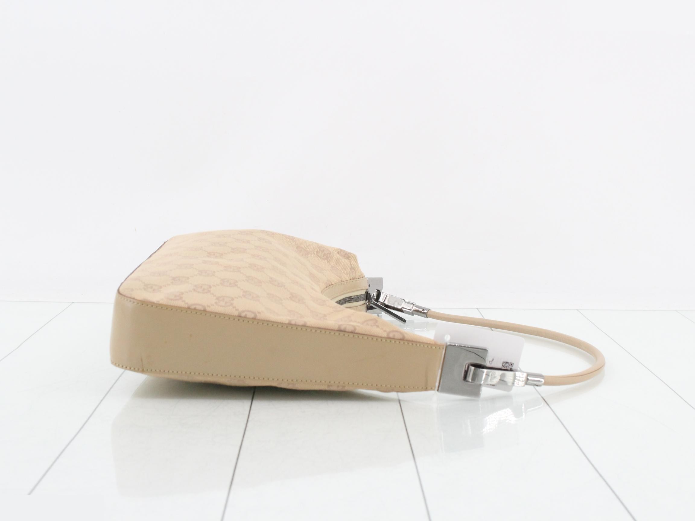 GG Canvas (Bag) - Shoulder Bag — view 3