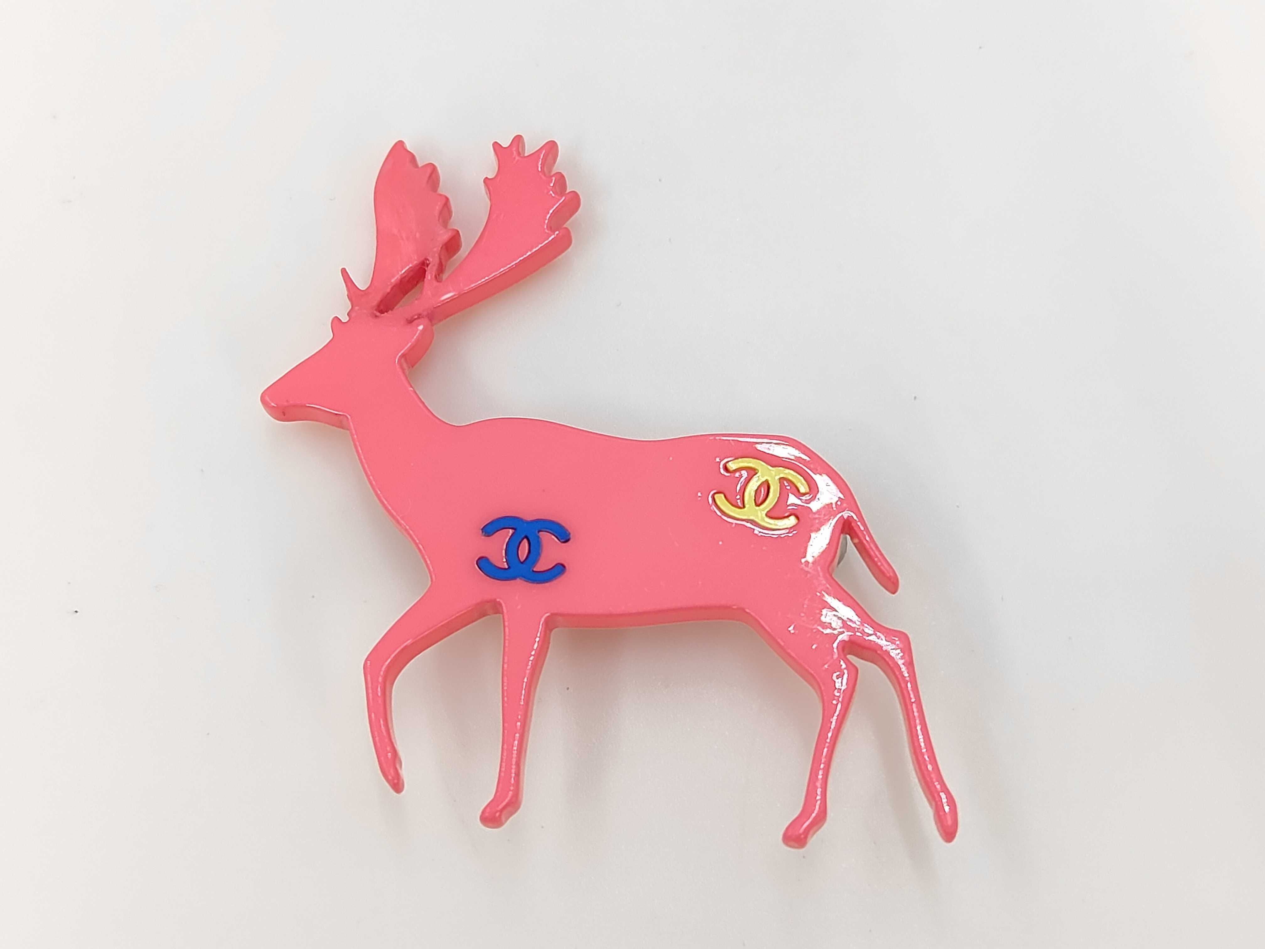 Cica Pink 01A Brooch