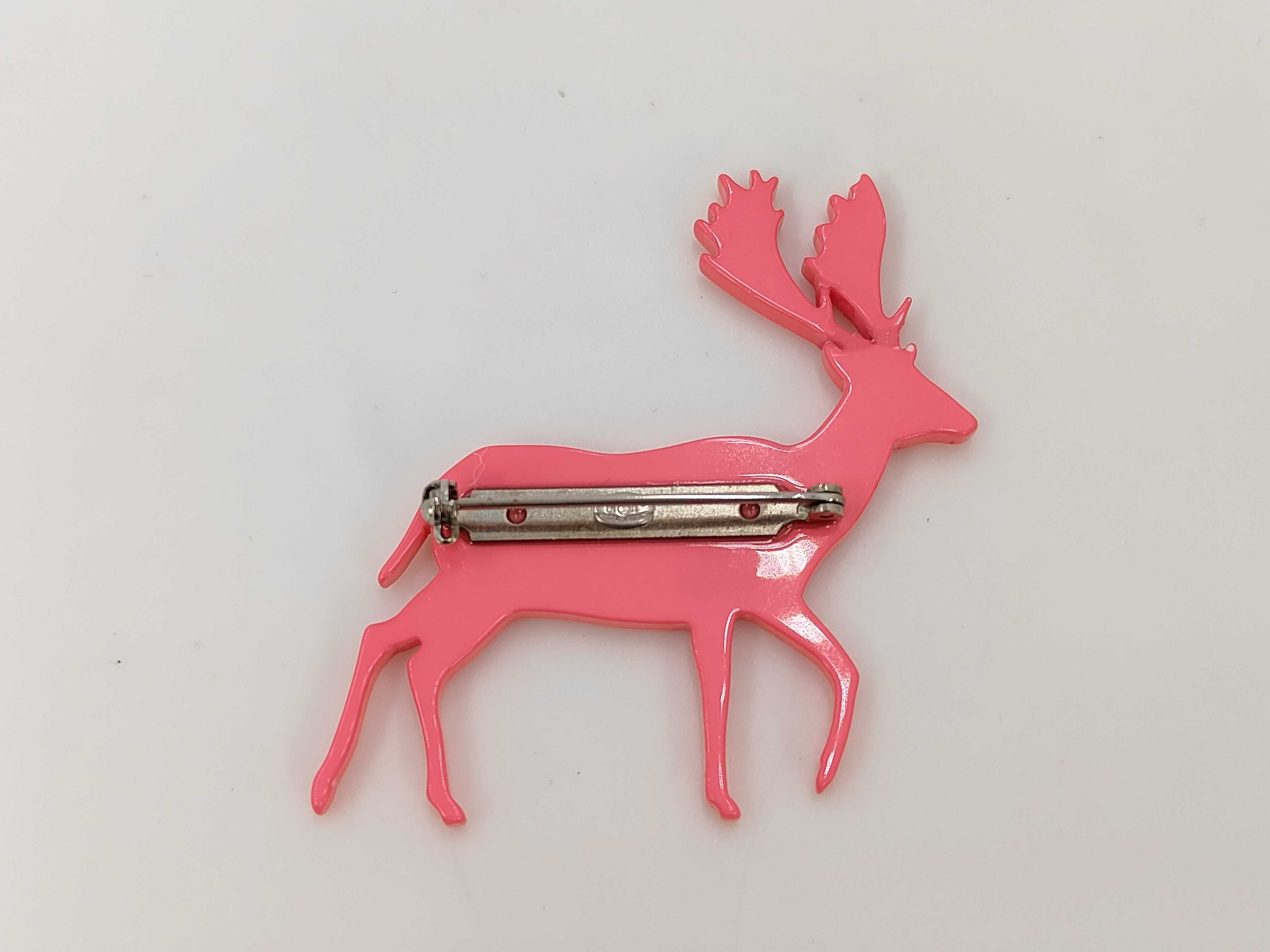 Cica Pink 01A Brooch — view 2