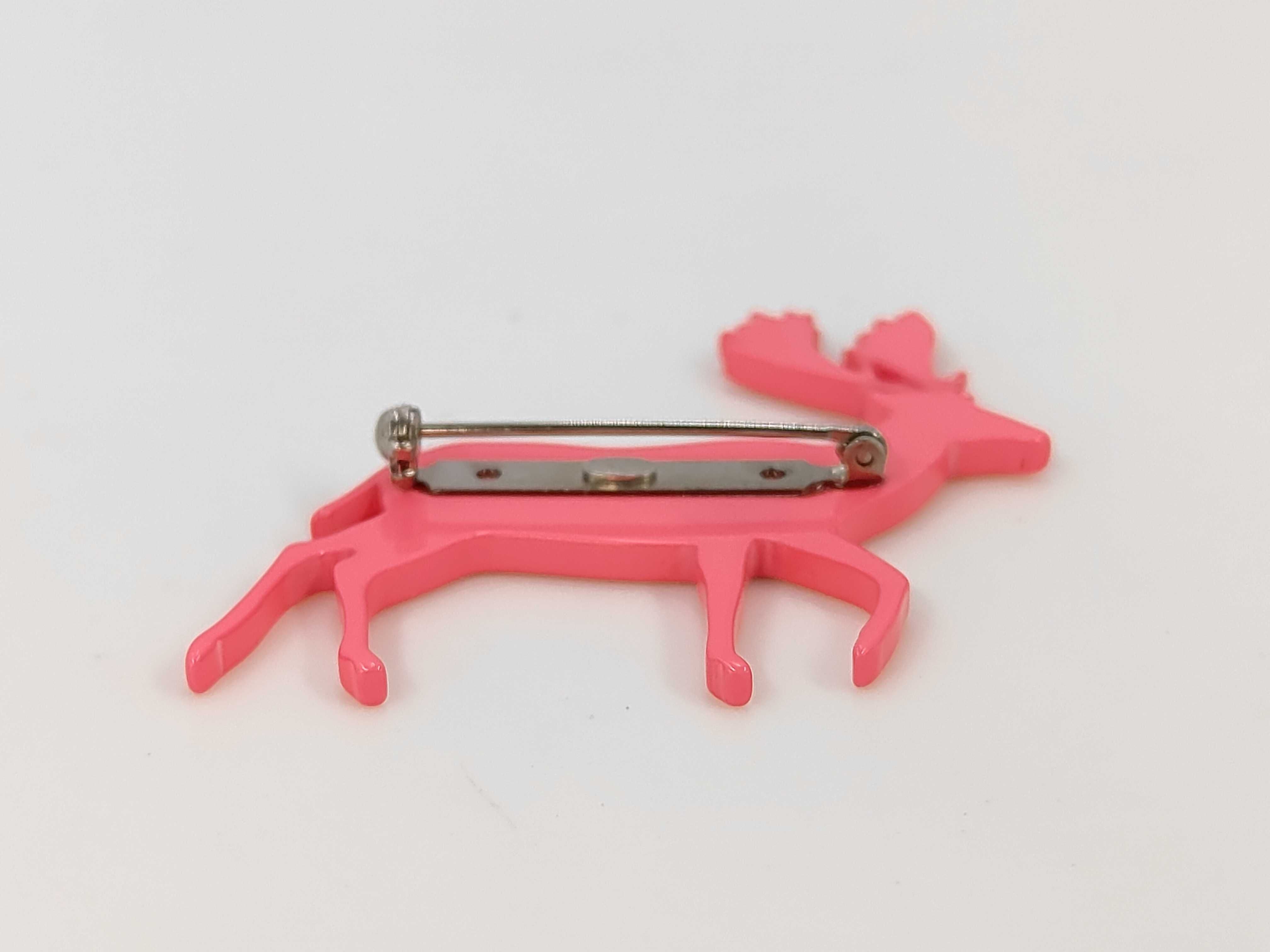 Cica Pink 01A Brooch — view 3