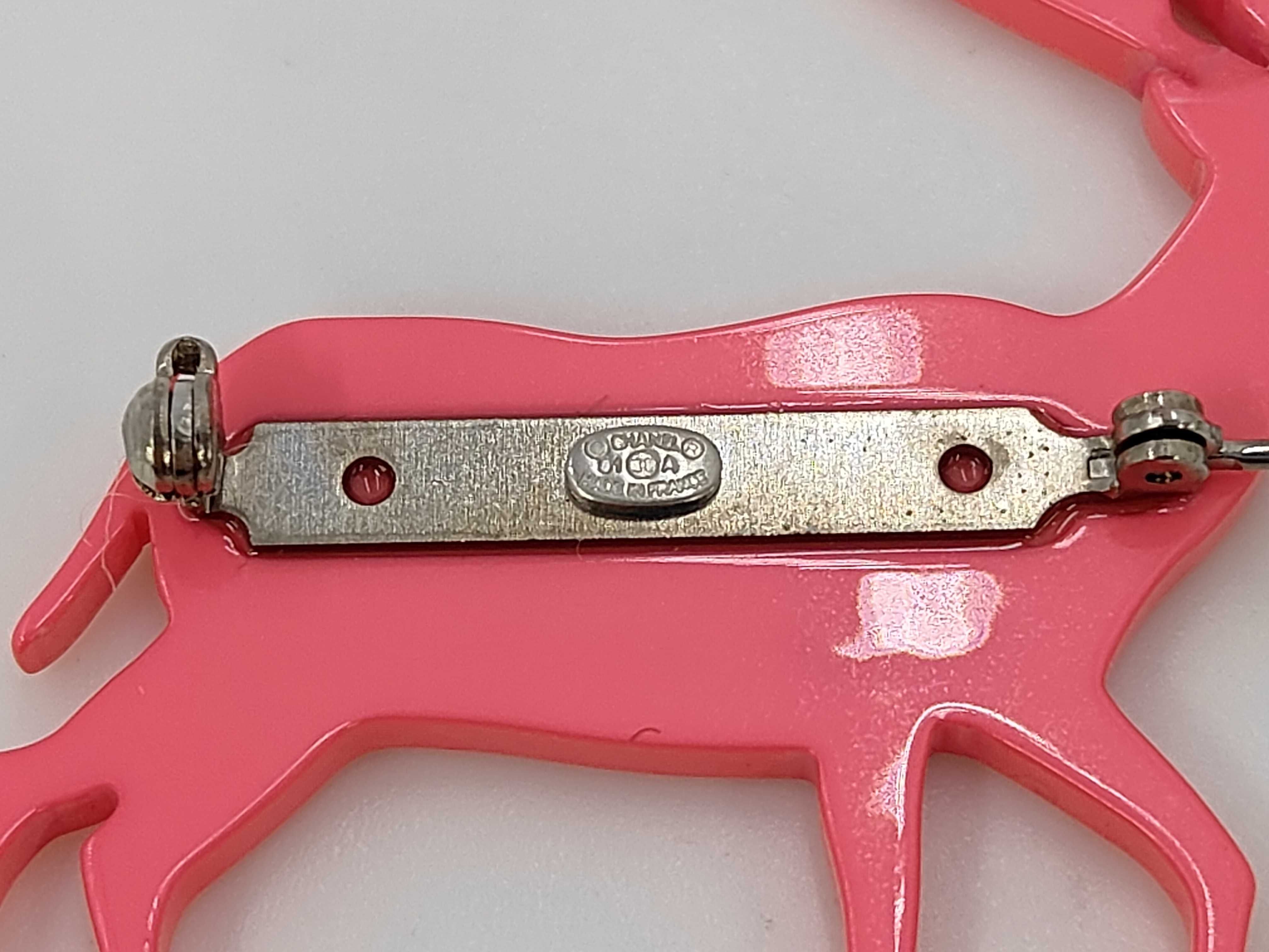 Cica Pink 01A Brooch — view 5