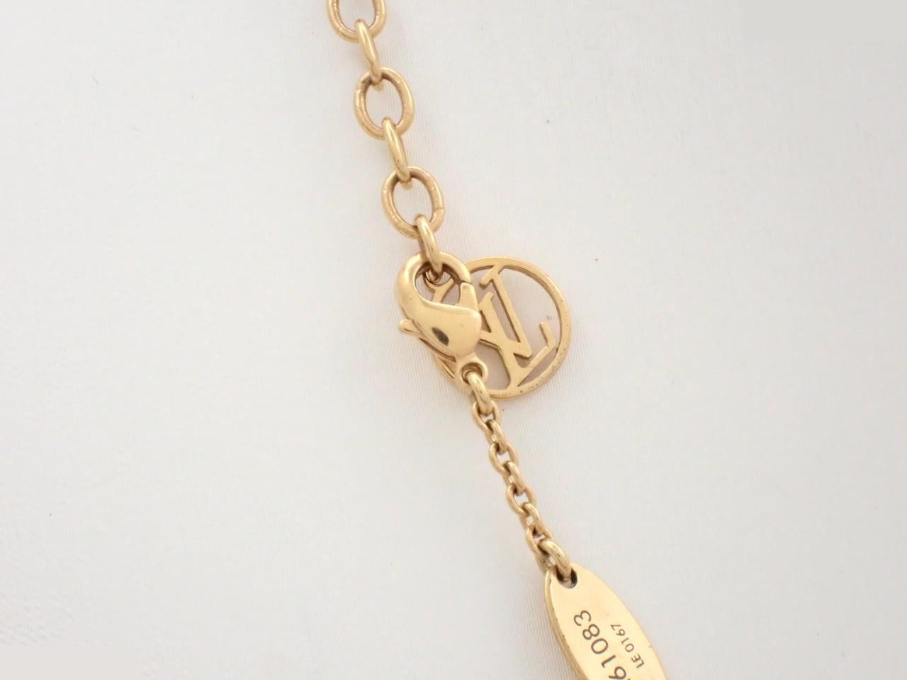 Essential V Necklace, Chain approx. 46cm — view 2