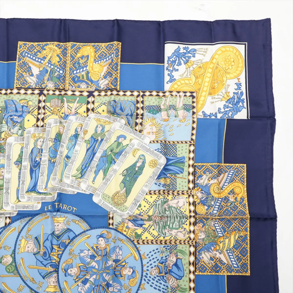 Carre 90 LE TAROT card scarf silk blue thread — view 3