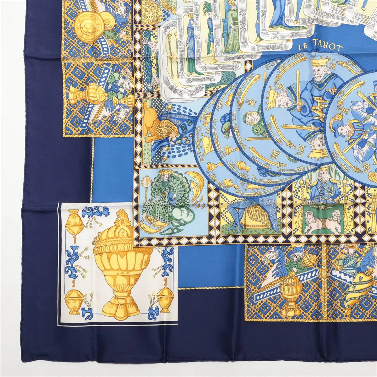 Carre 90 LE TAROT card scarf silk blue thread — view 5