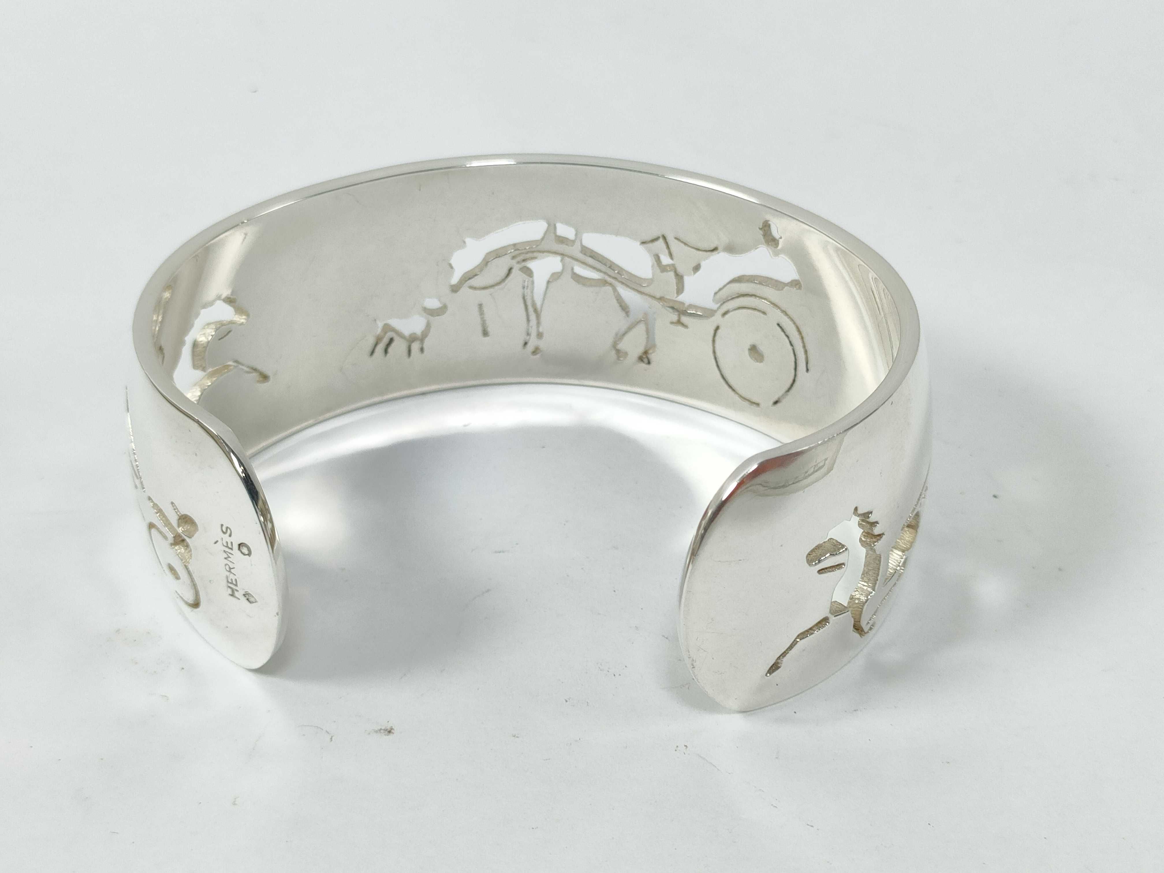 Bracelet Bangle Calèche Carriage Dog Bracelet/Bangle — view 3
