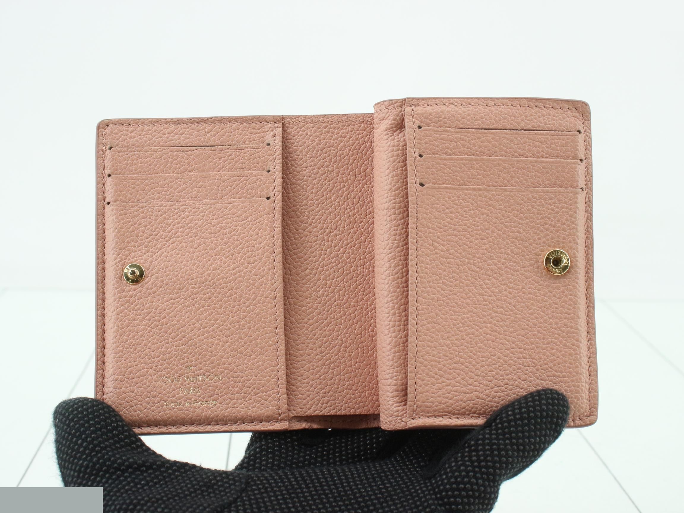 Monogram Claire — view 4