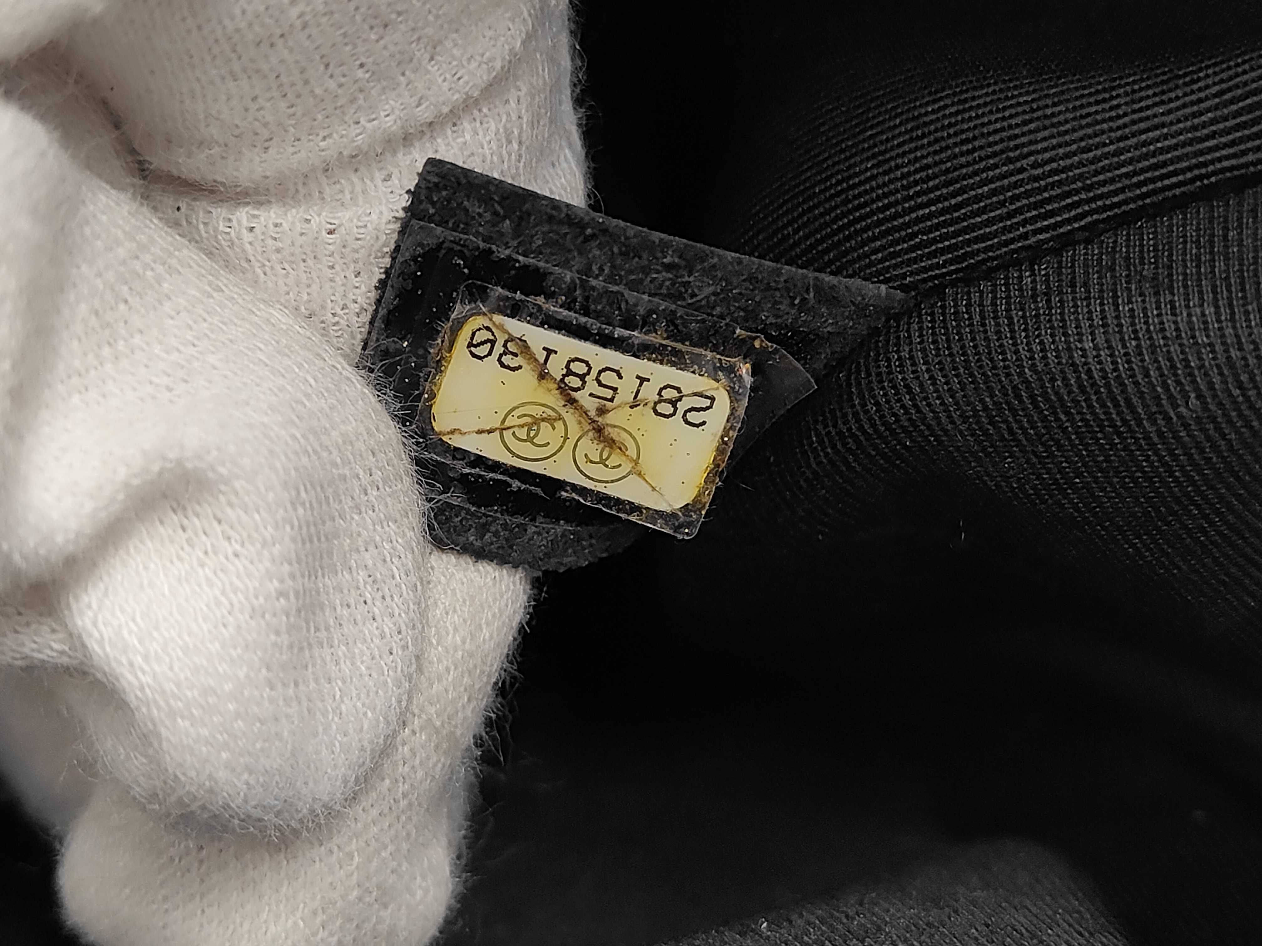 Boy Chanel Caviar Skin Shoulder Bag — view 11