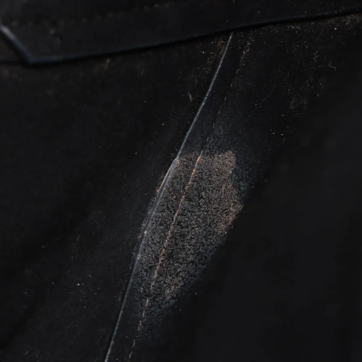 Sangle Bucket Leather Shoulder Bag Black — view 15