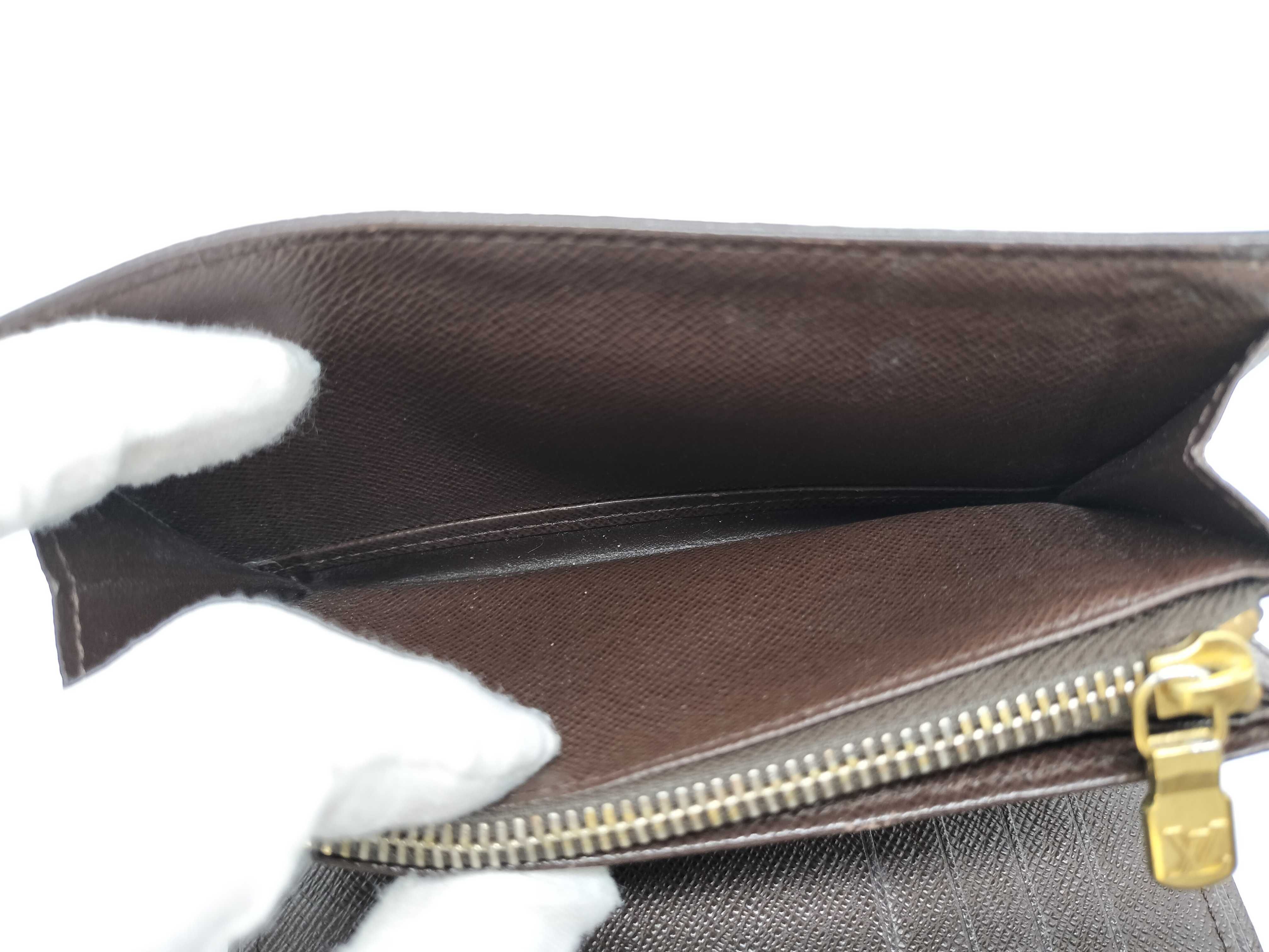 Damier Tri-fold Wallet — view 11
