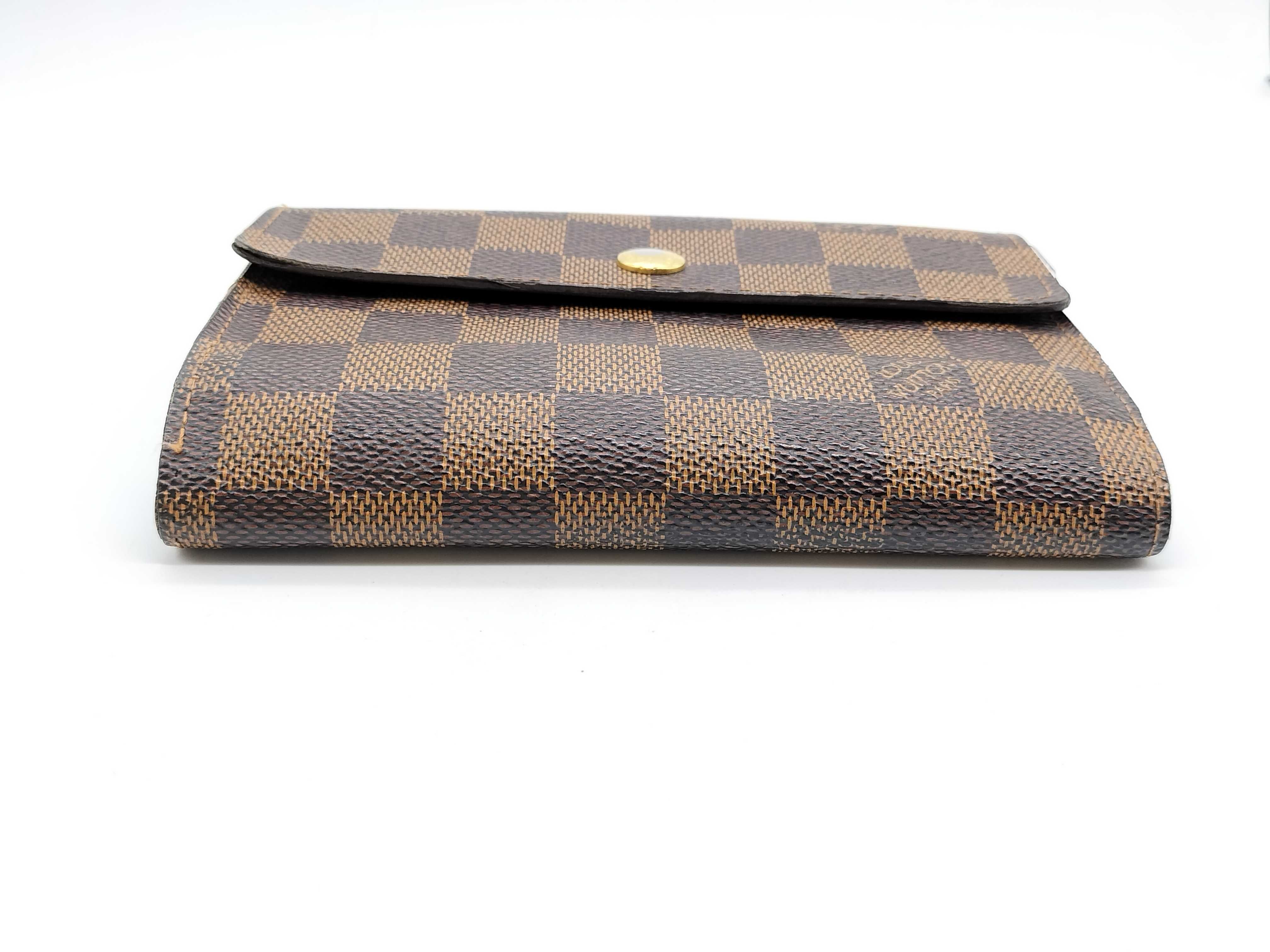 Damier Tri-fold Wallet — view 3