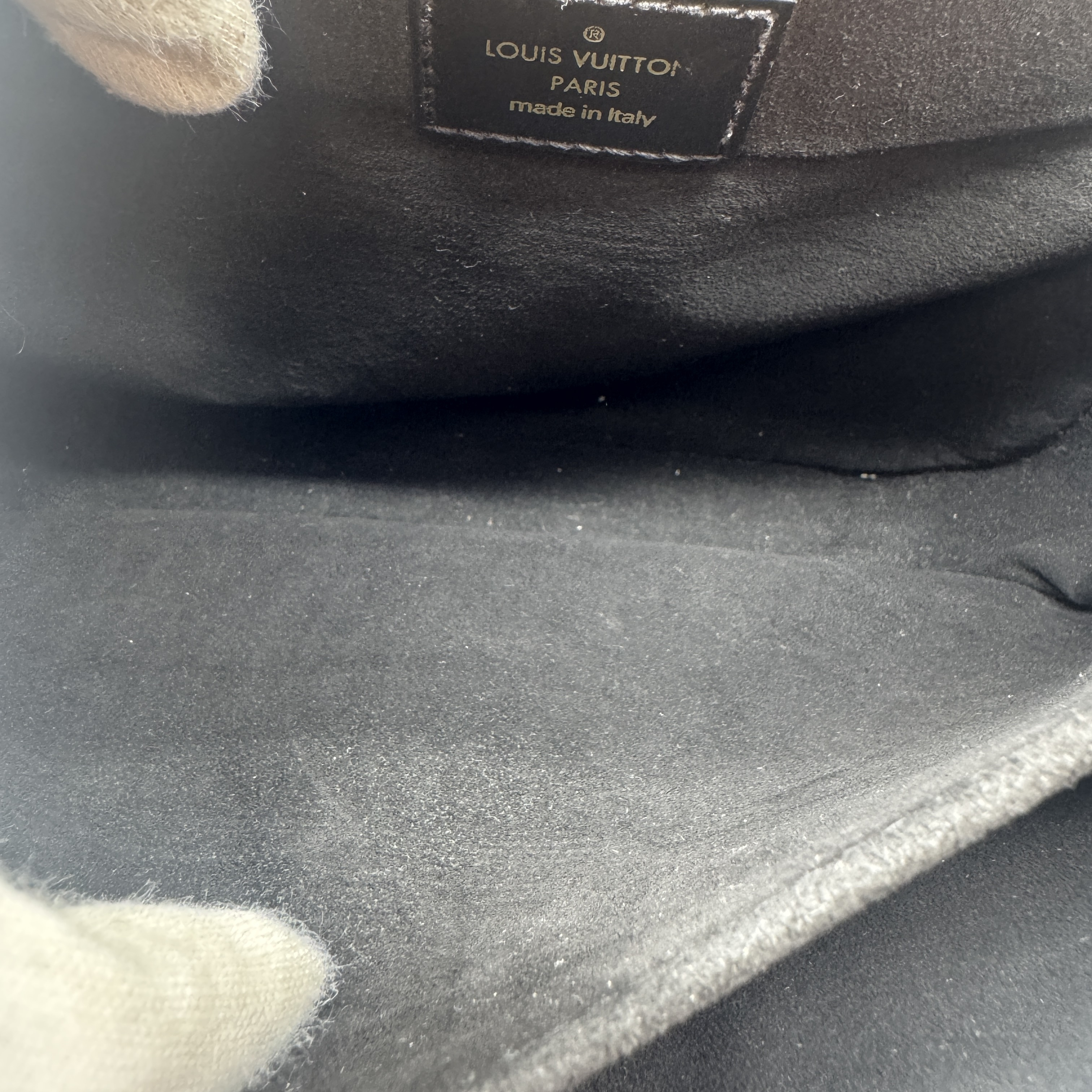 Monogram Reverse Pochette Metis MM 2-way Shoulder Bag — view 13