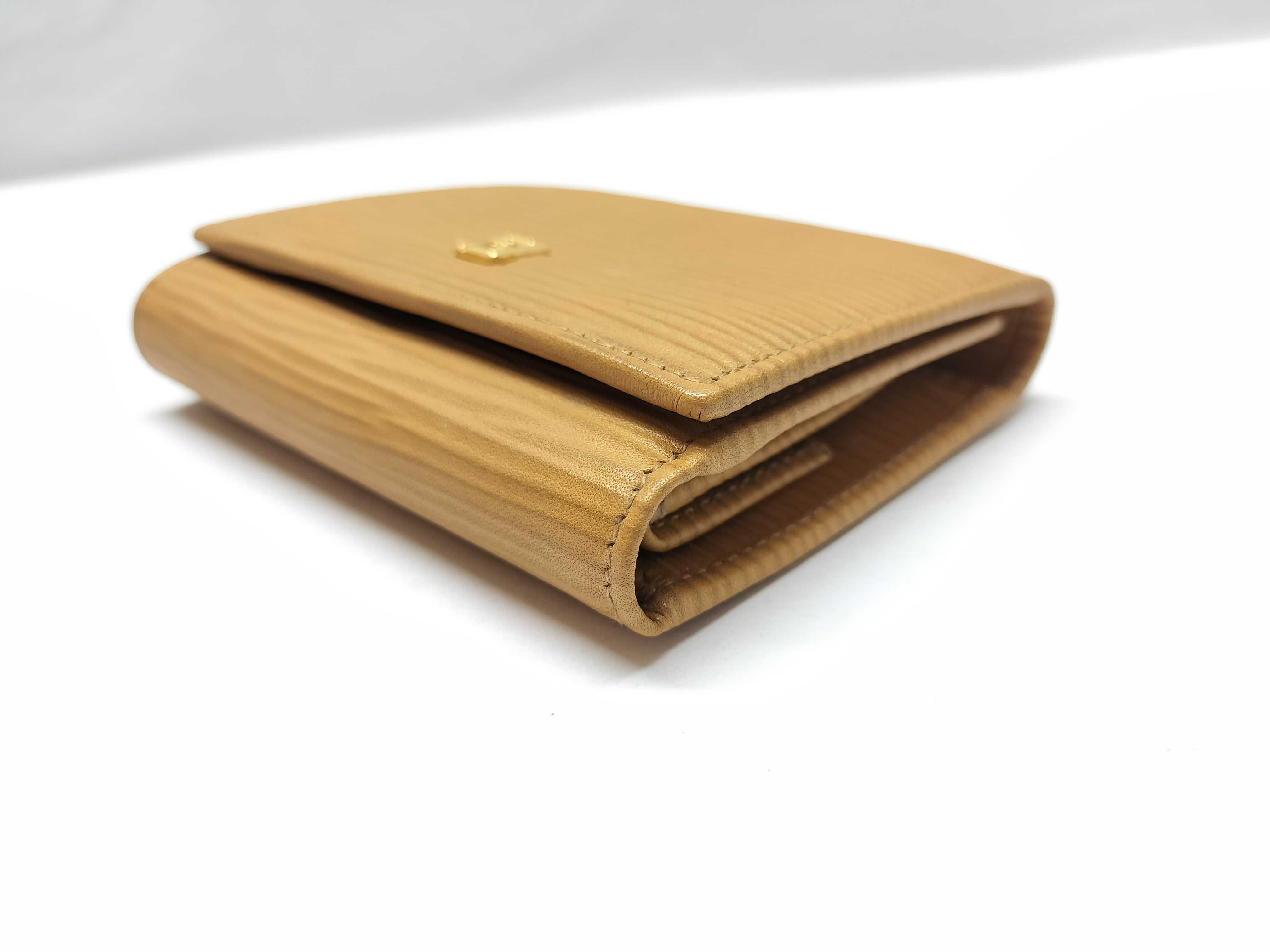 Tri-fold Wallet with Logo — view 3