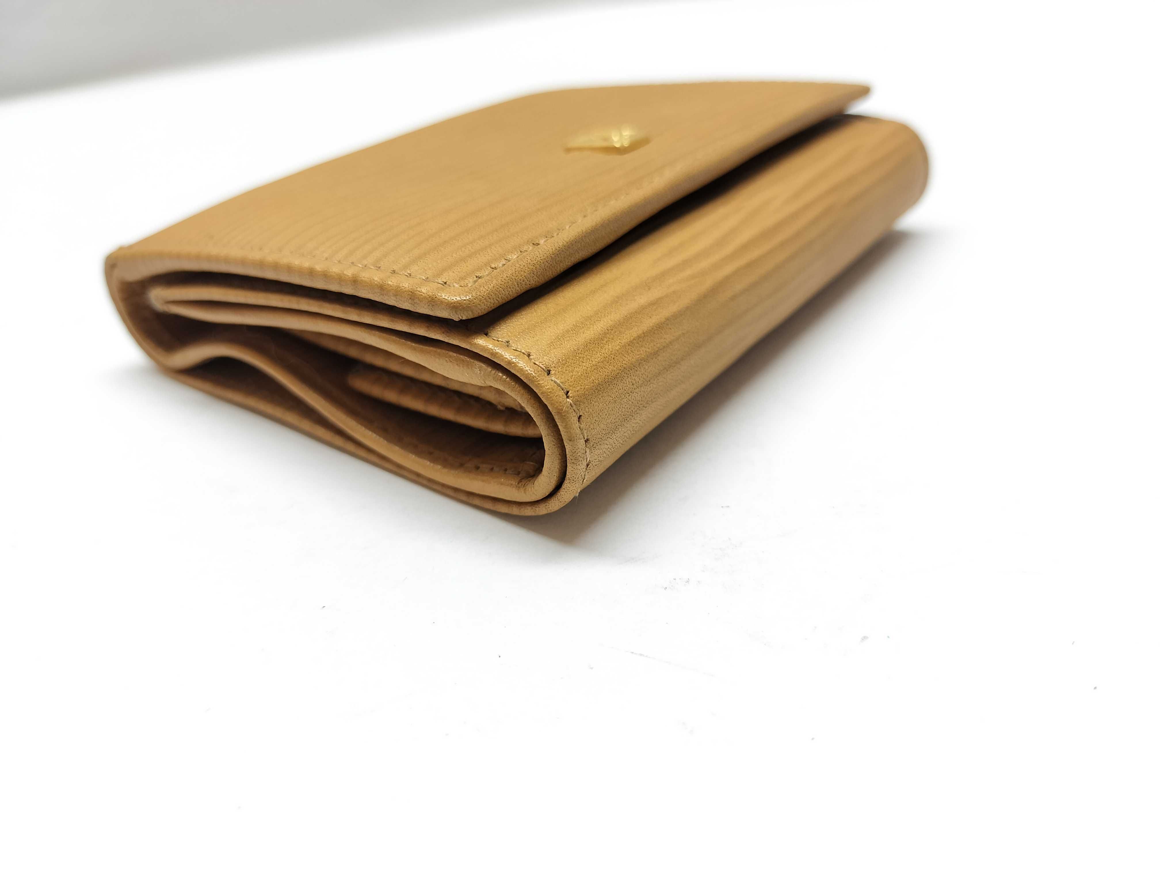 Tri-fold Wallet with Logo — view 5