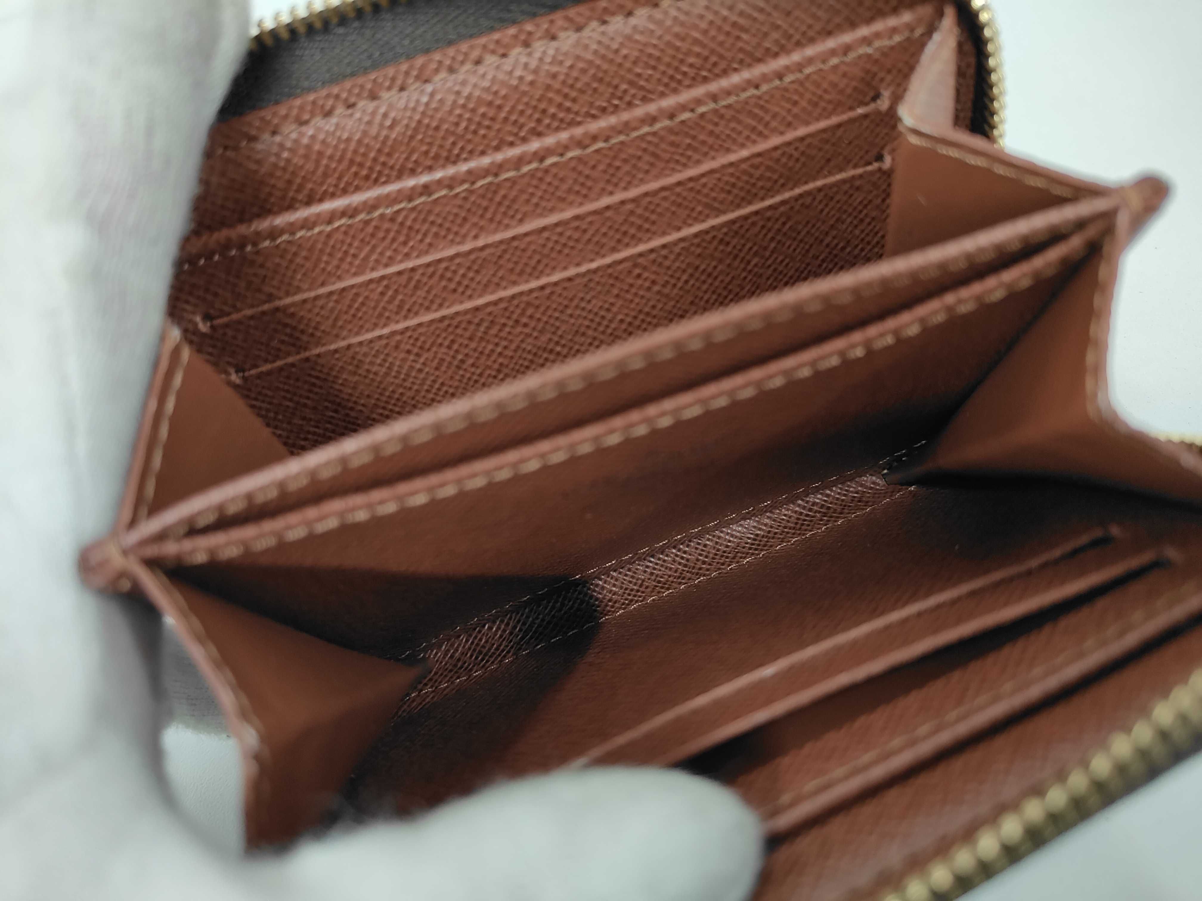 Monogram M60067 Monogram Zippy Coin Purse Wallet — view 9