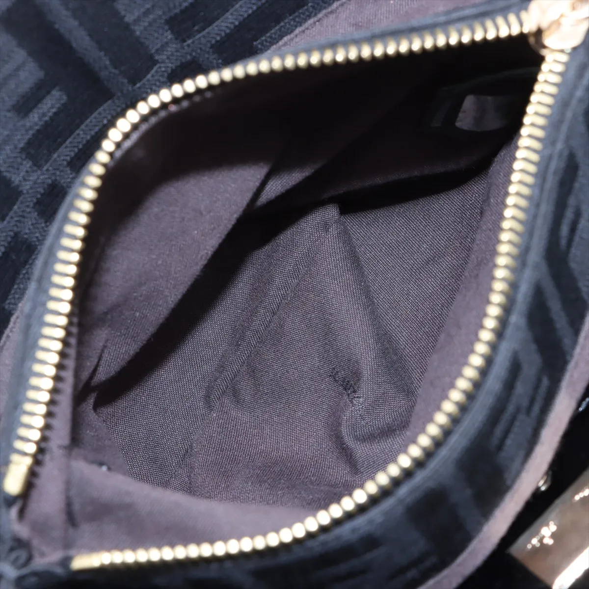Zucca Canvas x Patent Leather Handbag Black 8BR615 — view 9