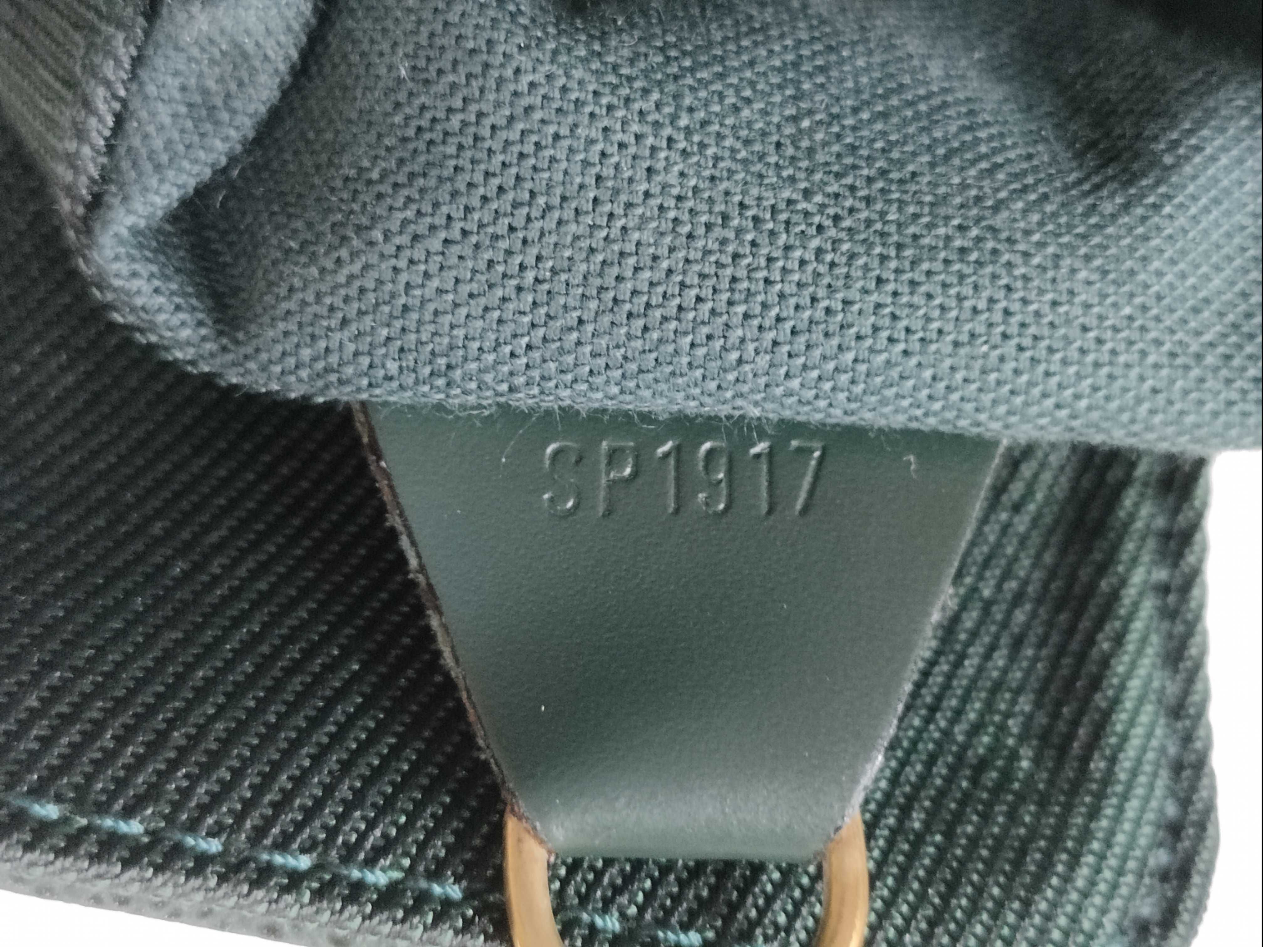 Taiga Delsu M30162 Shoulder Bag — view 14