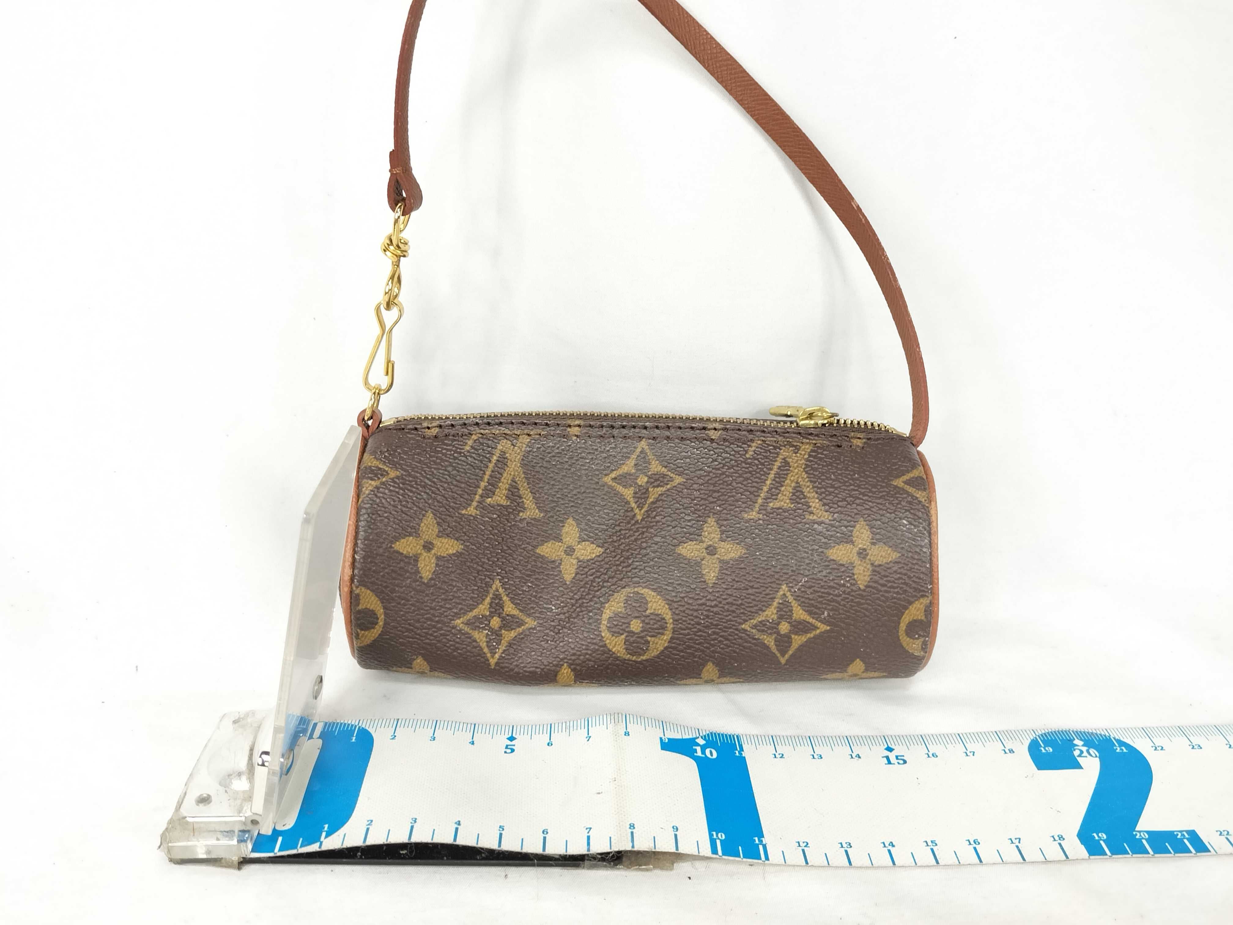 Monogram Louis Vuitton Monogram Attached Pouch — view 2