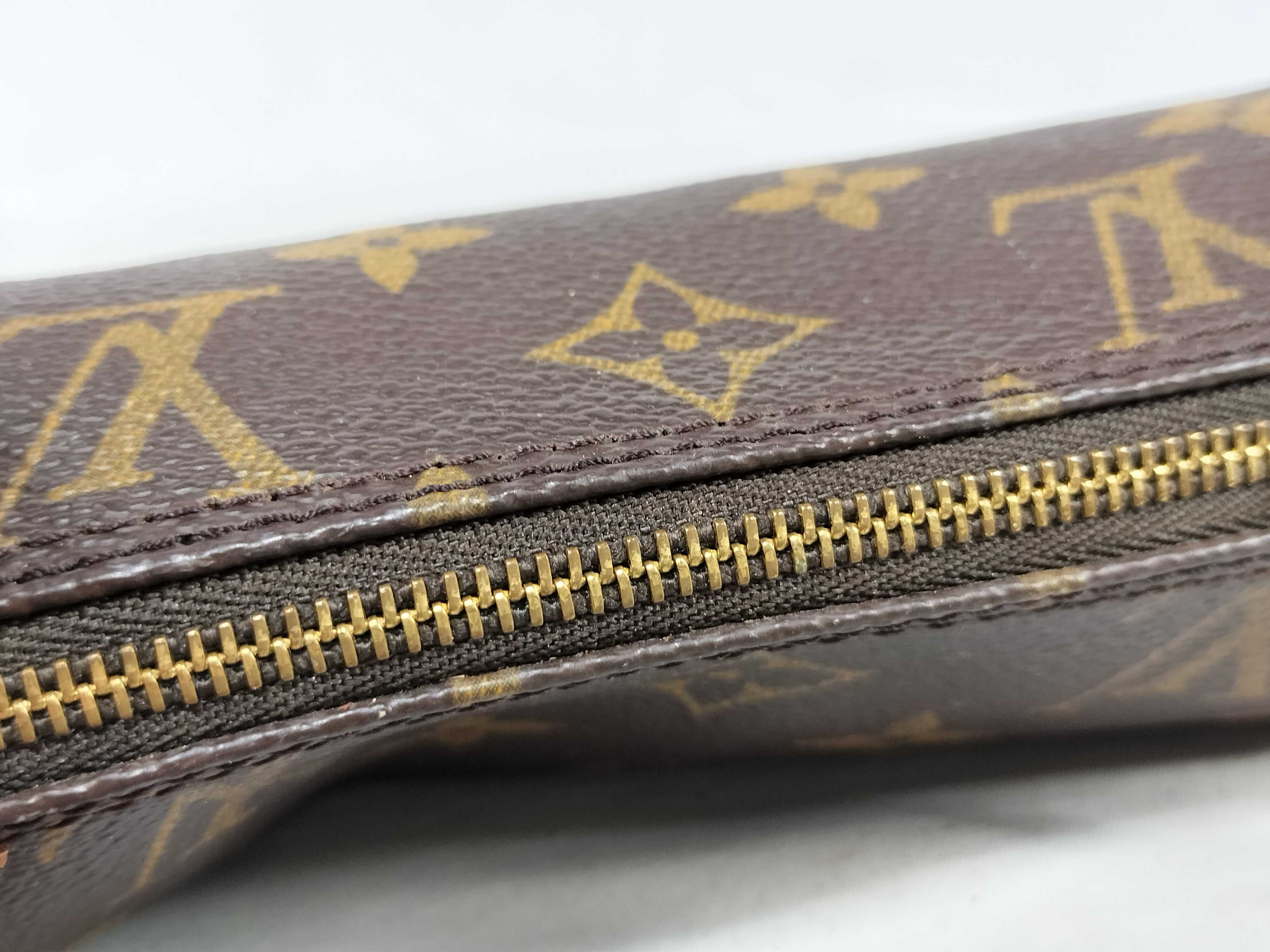 Monogram Louis Vuitton Monogram Attached Pouch — view 6