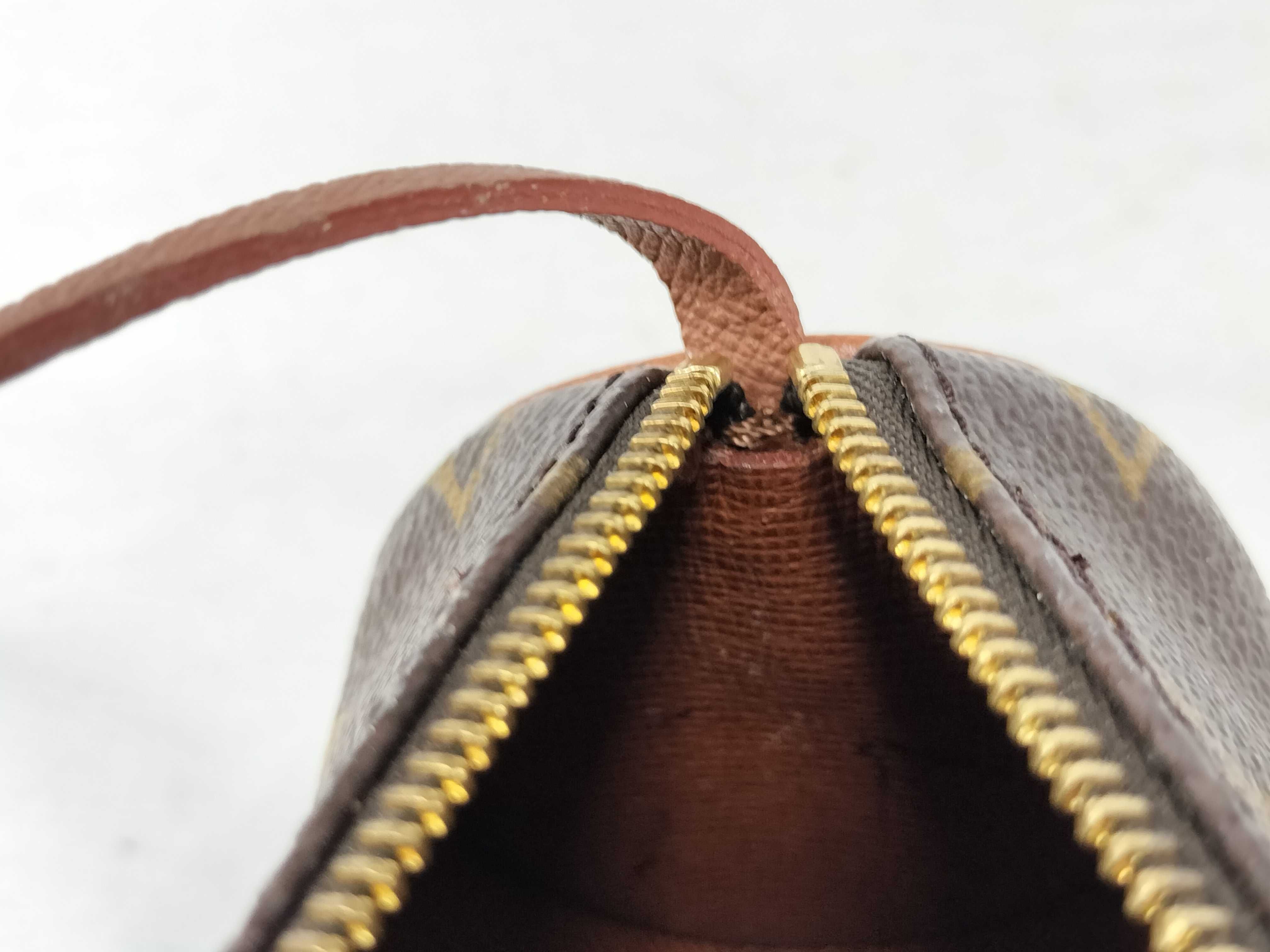 Monogram Louis Vuitton Monogram Attached Pouch — view 9