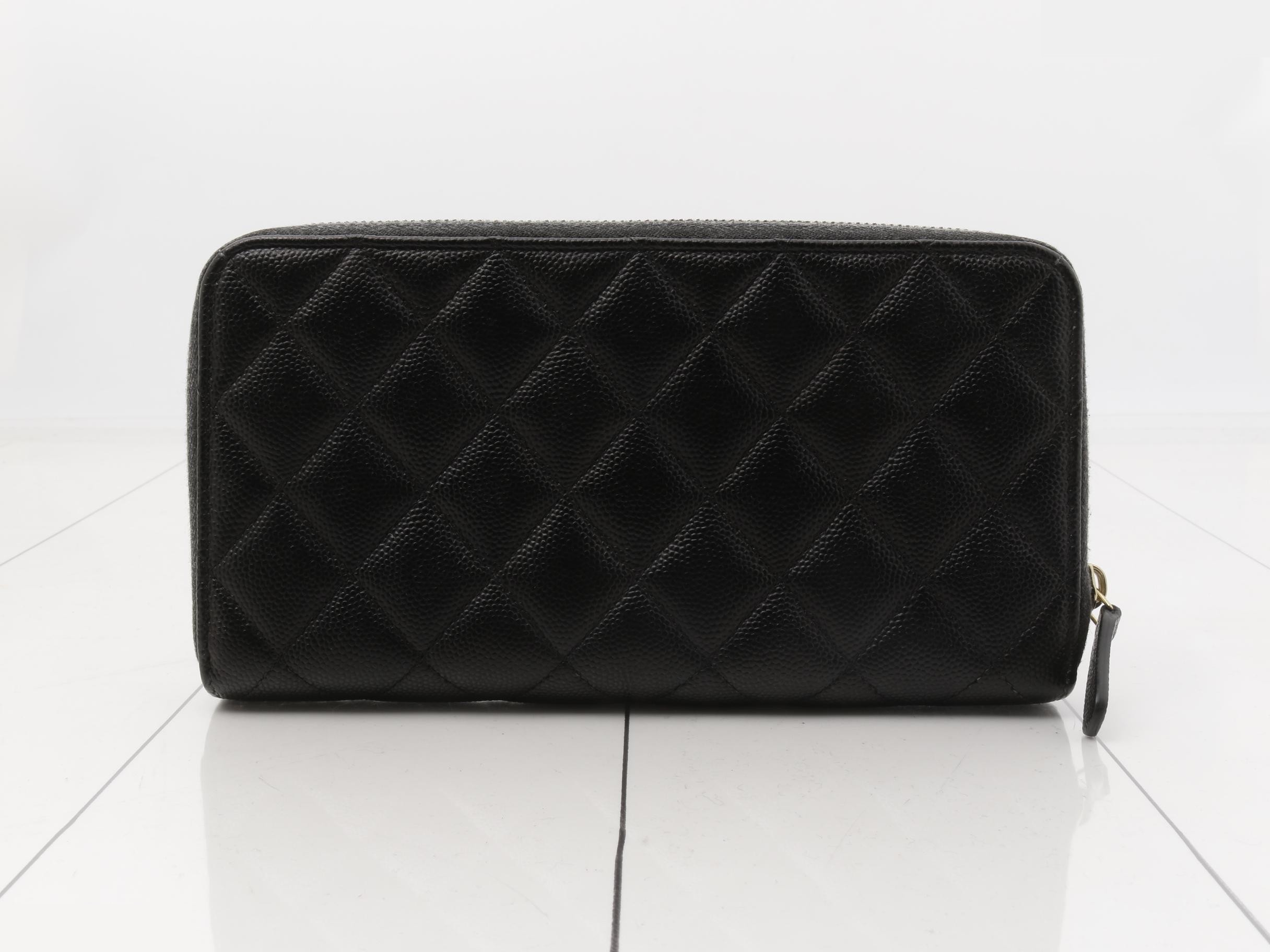 Caviar skin (bags) and wallets — view 2