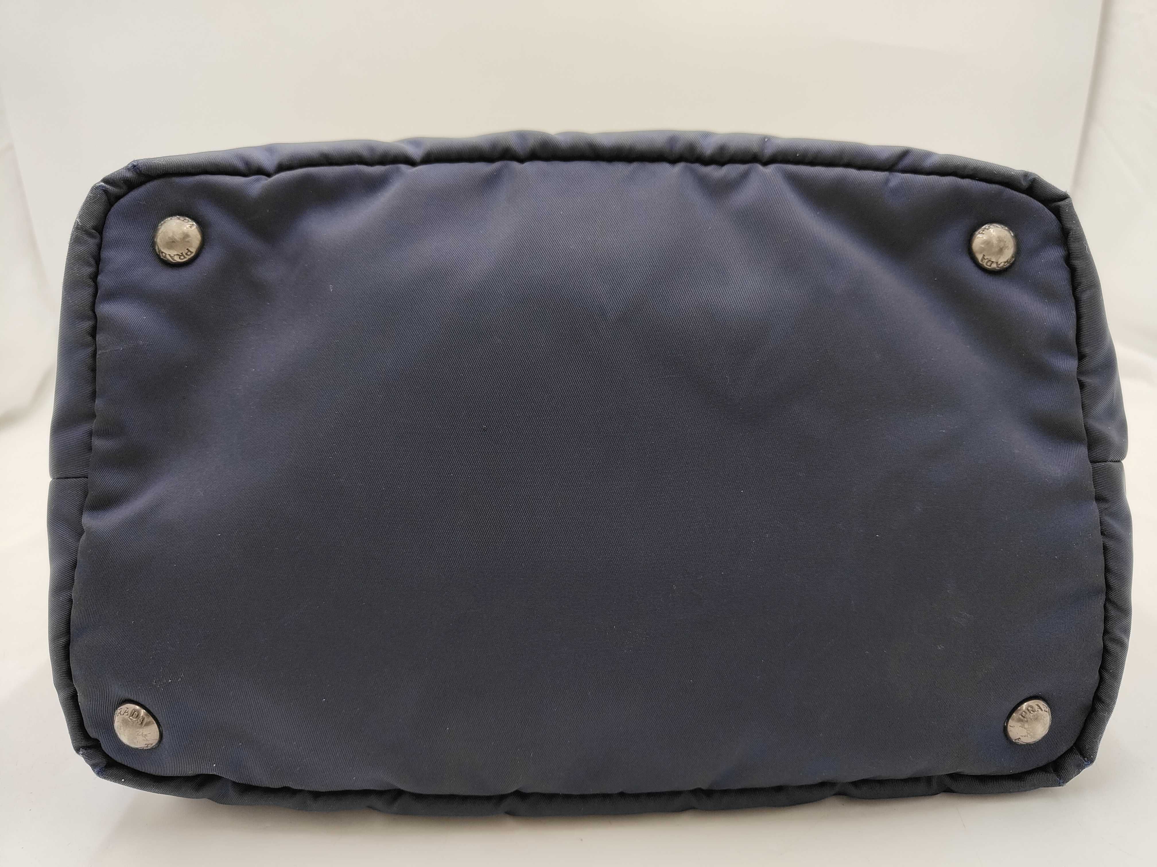 handbag — view 3