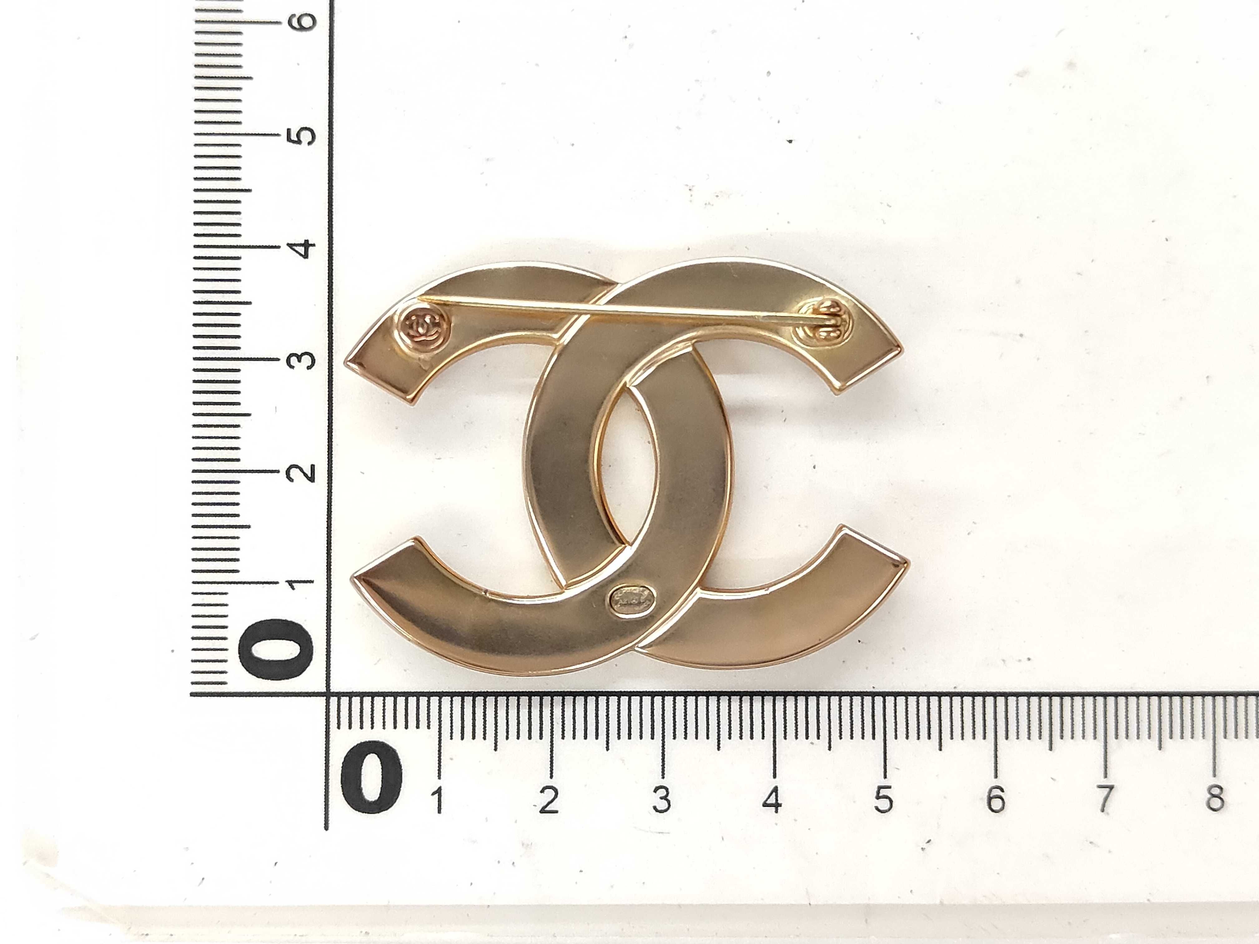 Coco Mark Rhinestone Brooch A21C Accessories: Box, dust bag Brooch — view 2
