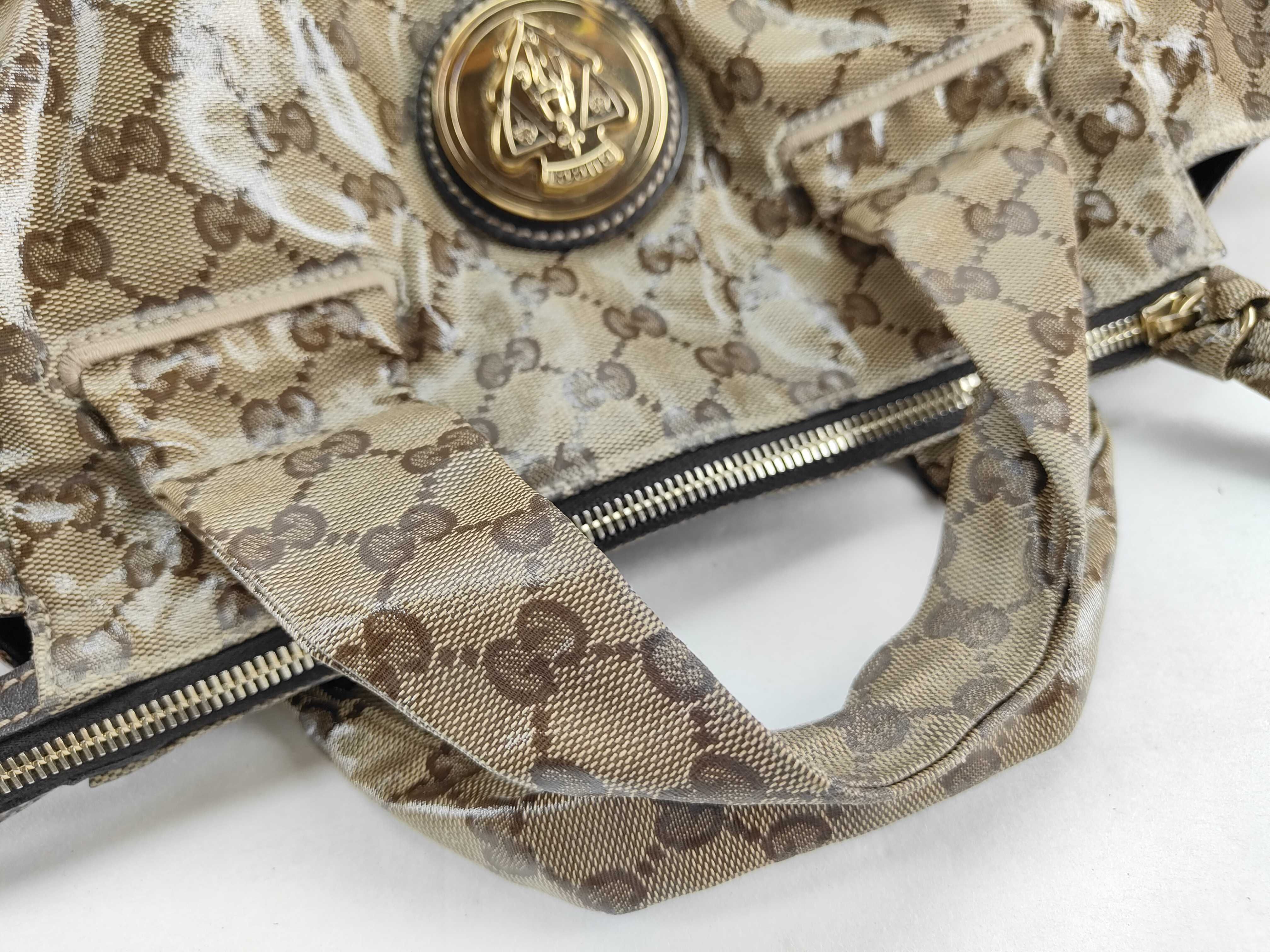 GG Canvas Handbag — view 4