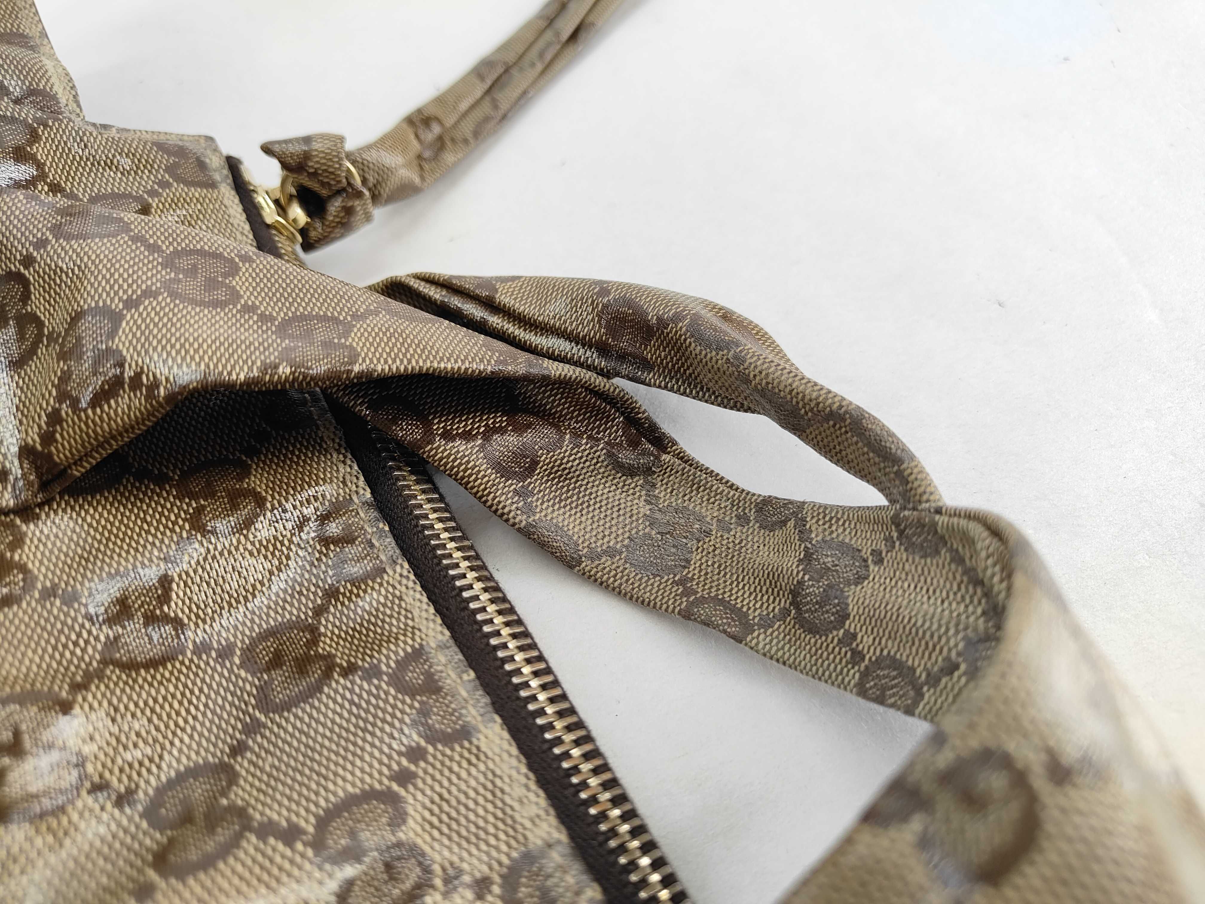 GG Canvas Handbag — view 5
