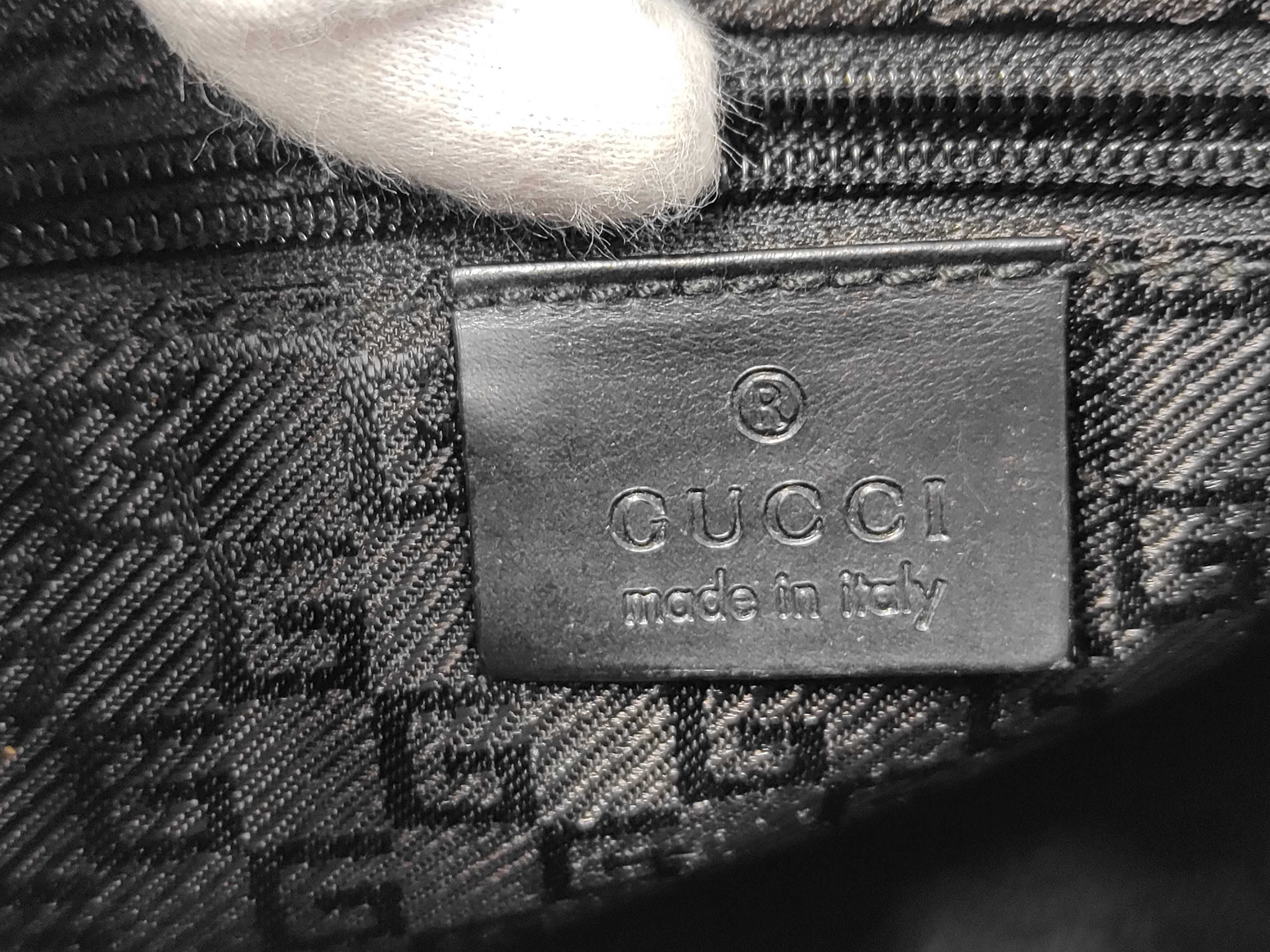 Logo Leather One Shoulder Bag — view 10