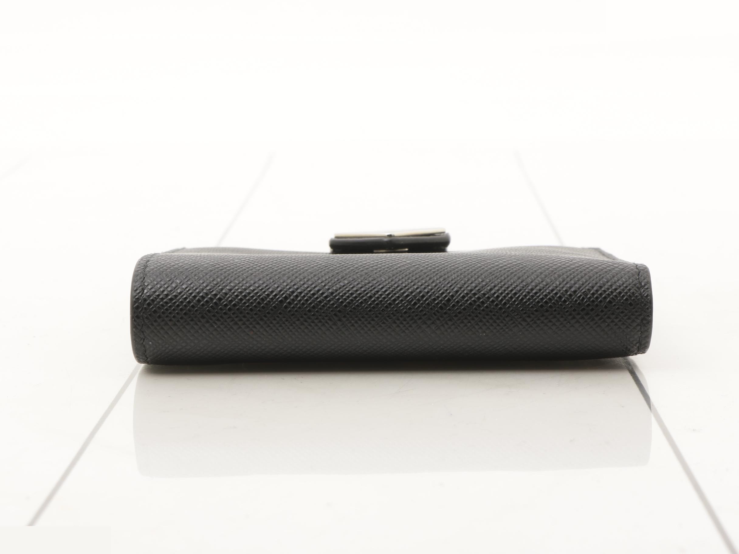 Saffiano bi-fold wallet, unused, black. — view 3