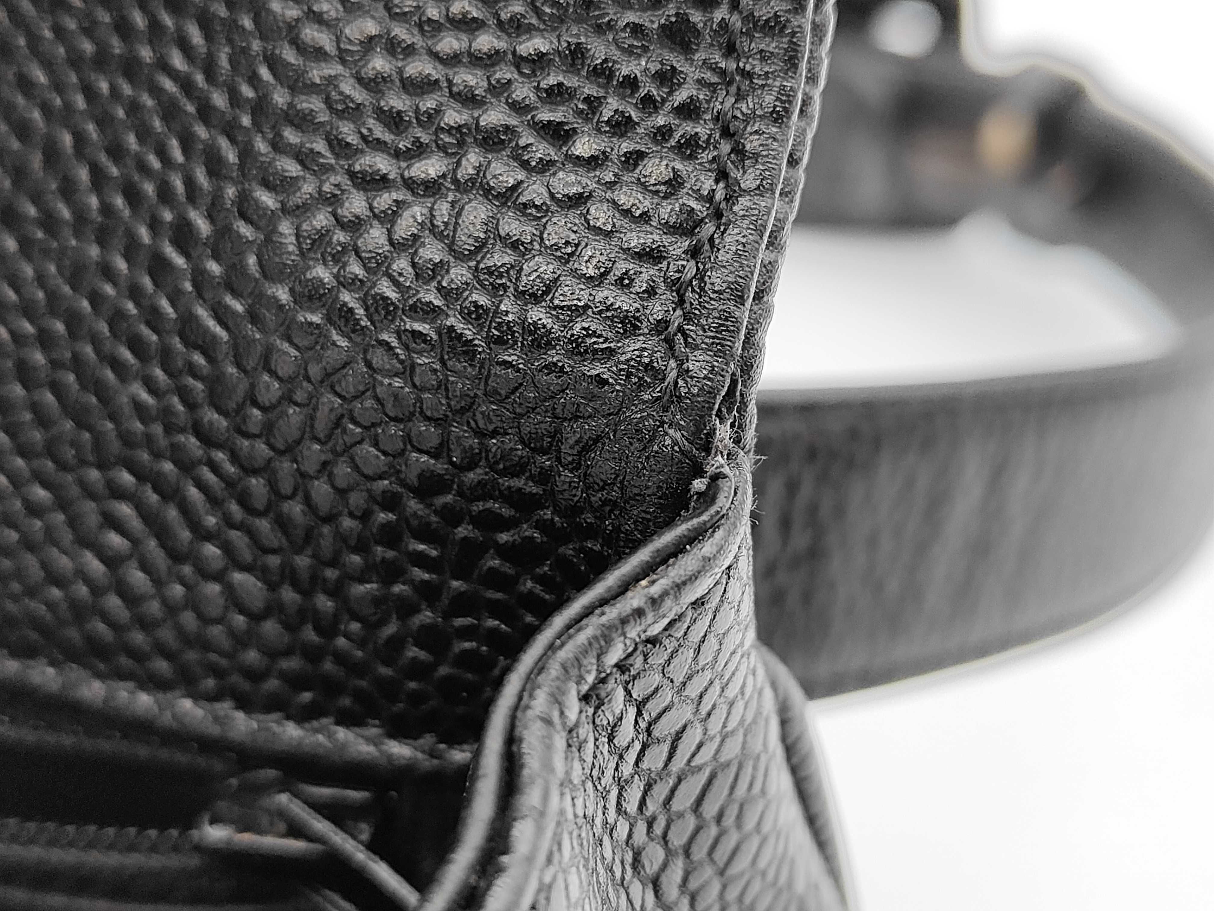 Caviar Skin Waist Bag — view 9
