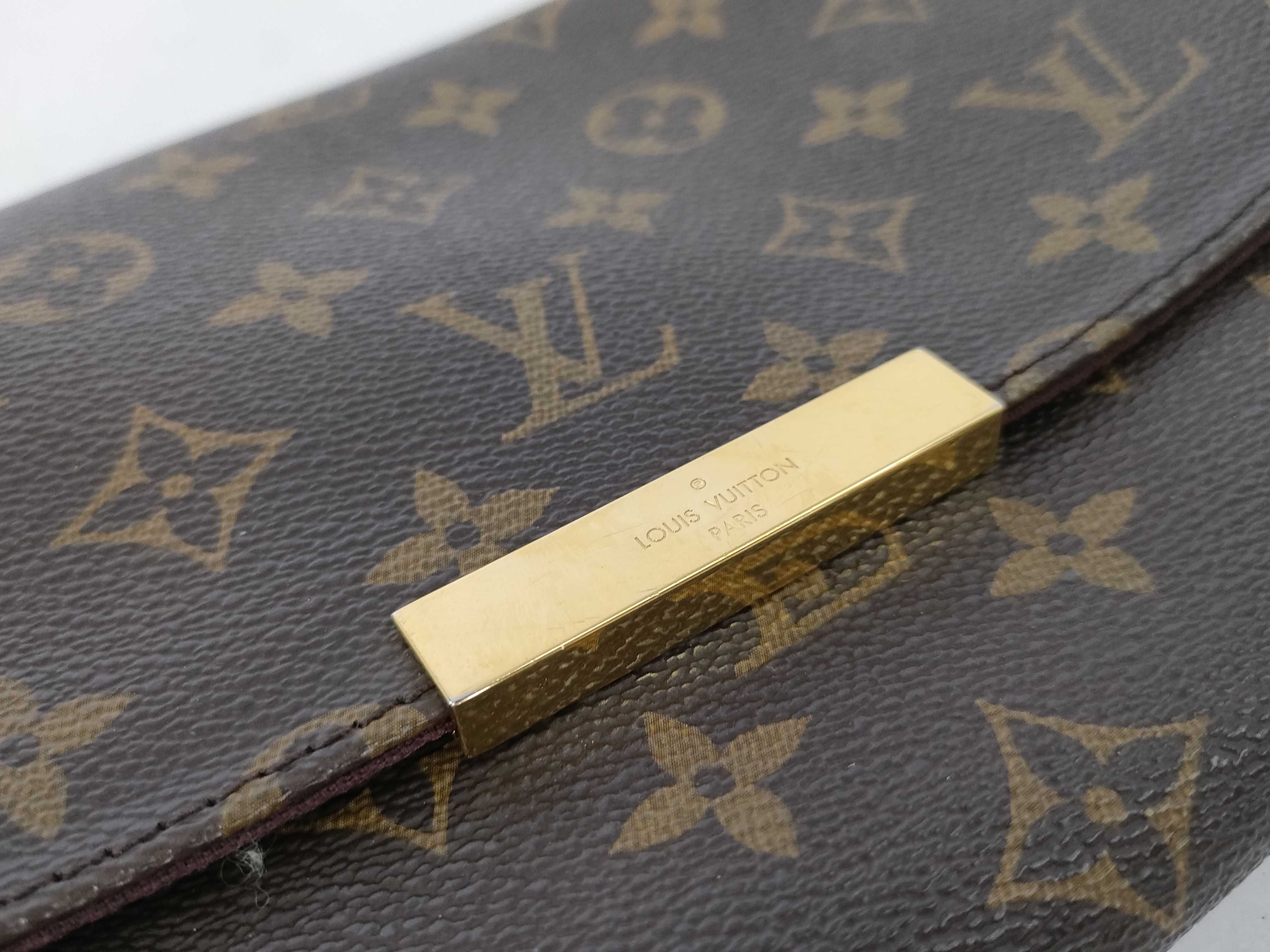 Monogram Favorite MM Shoulder Bag — view 13