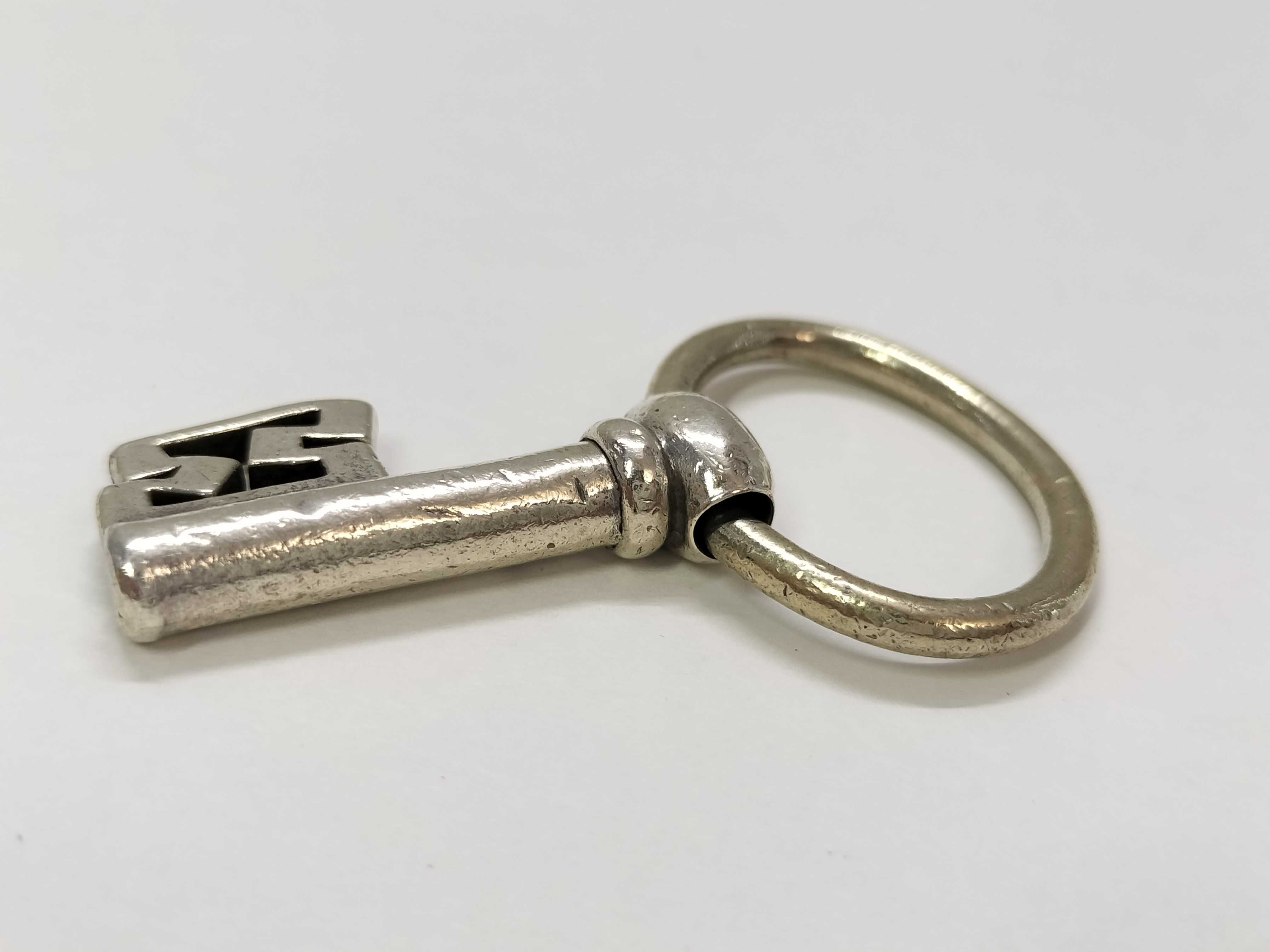 Key-shaped charm key ring silver charm — view 3