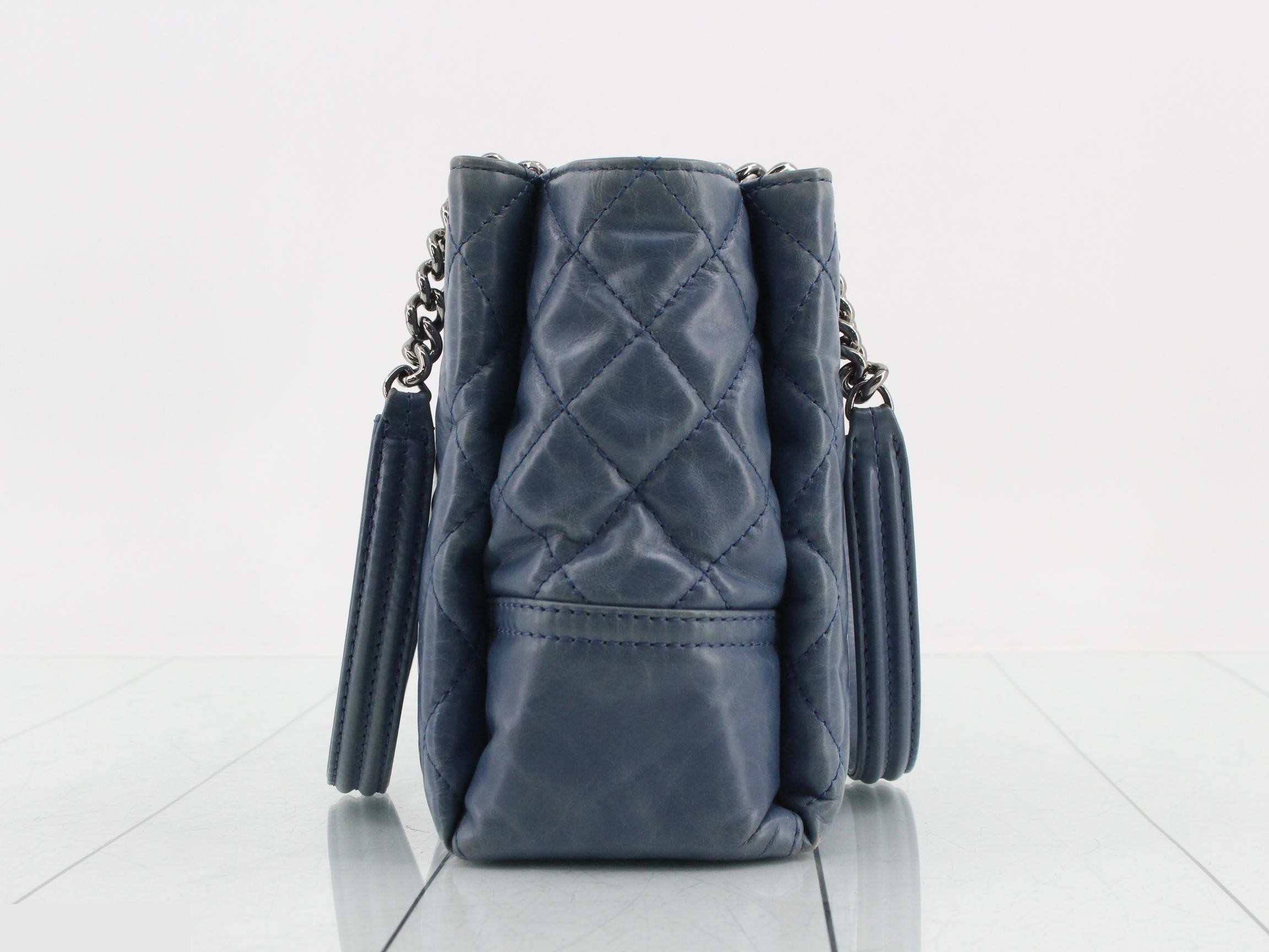 Matelassé (bag) - Shoulder bag — view 4