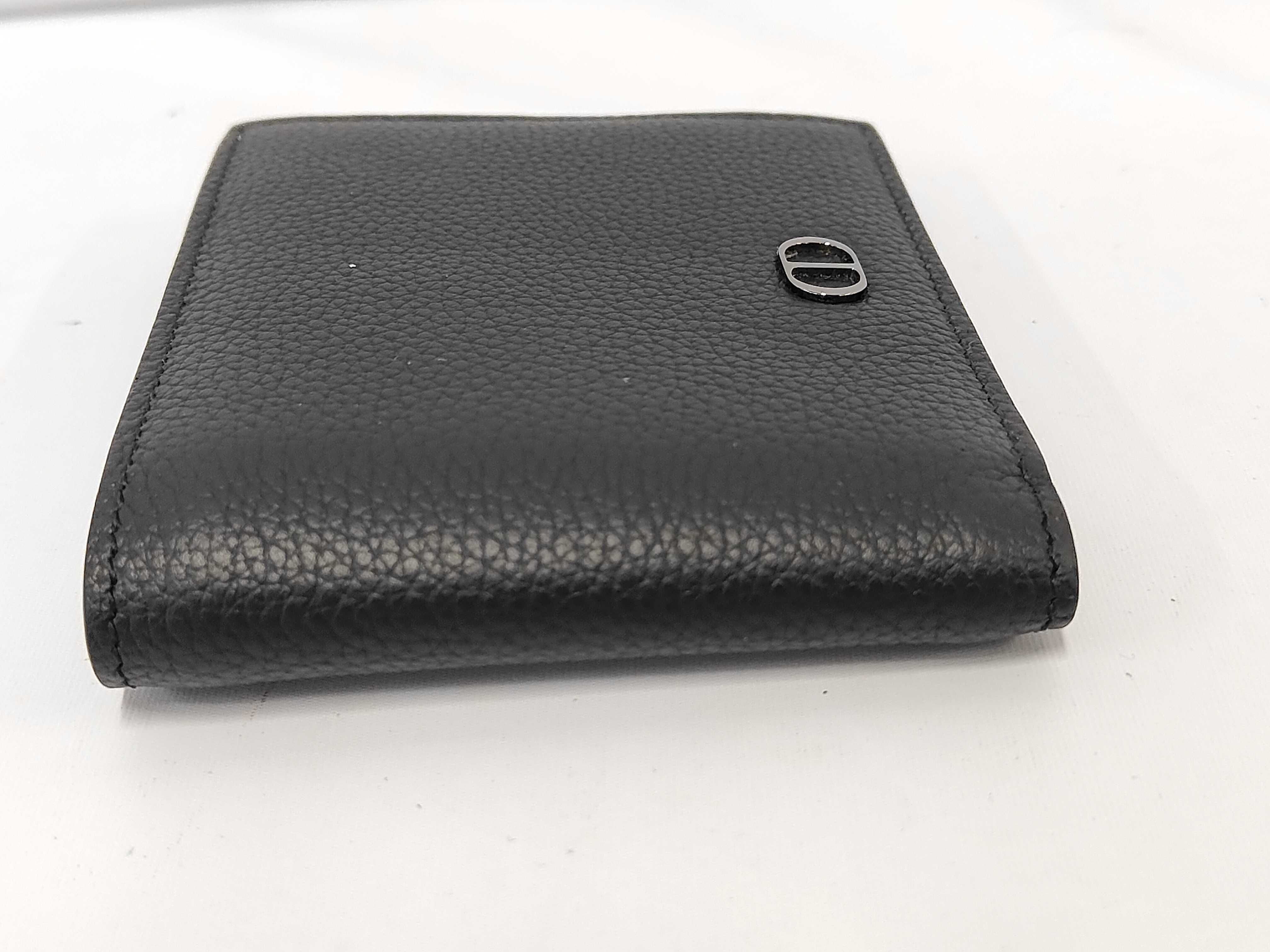 CD ICON Leather Bi-fold Wallet, Black — view 4