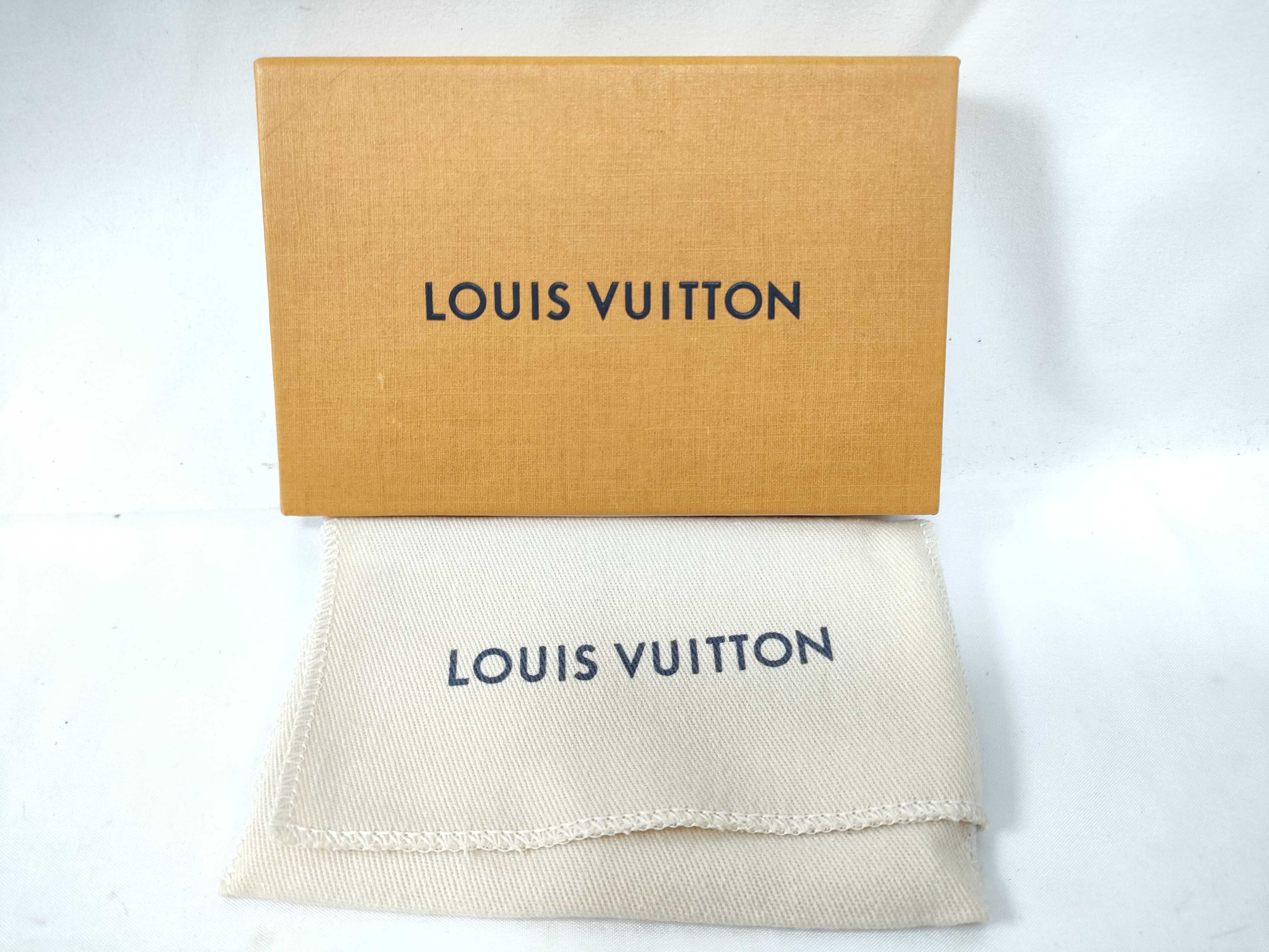 Monogram Louis Vuitton Key Case — view 13